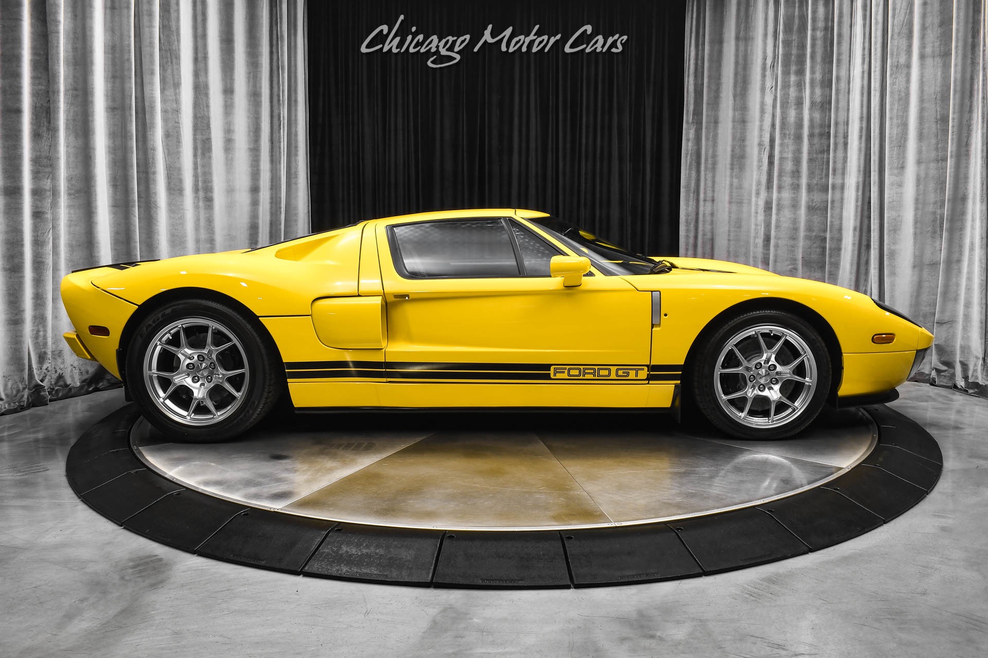 2005 FORD GT - Image 37