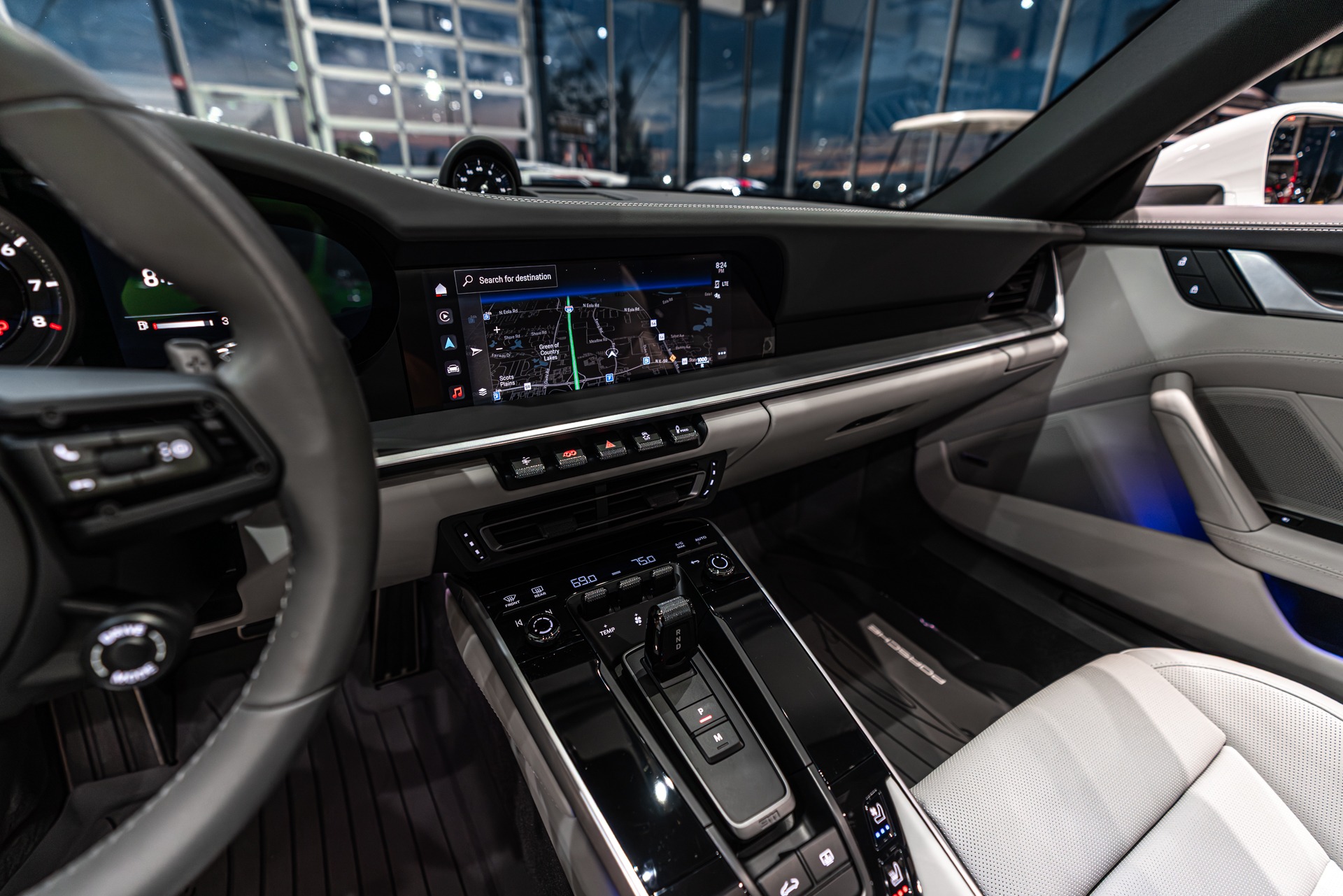 2024 PORSCHE 911 - Image 14