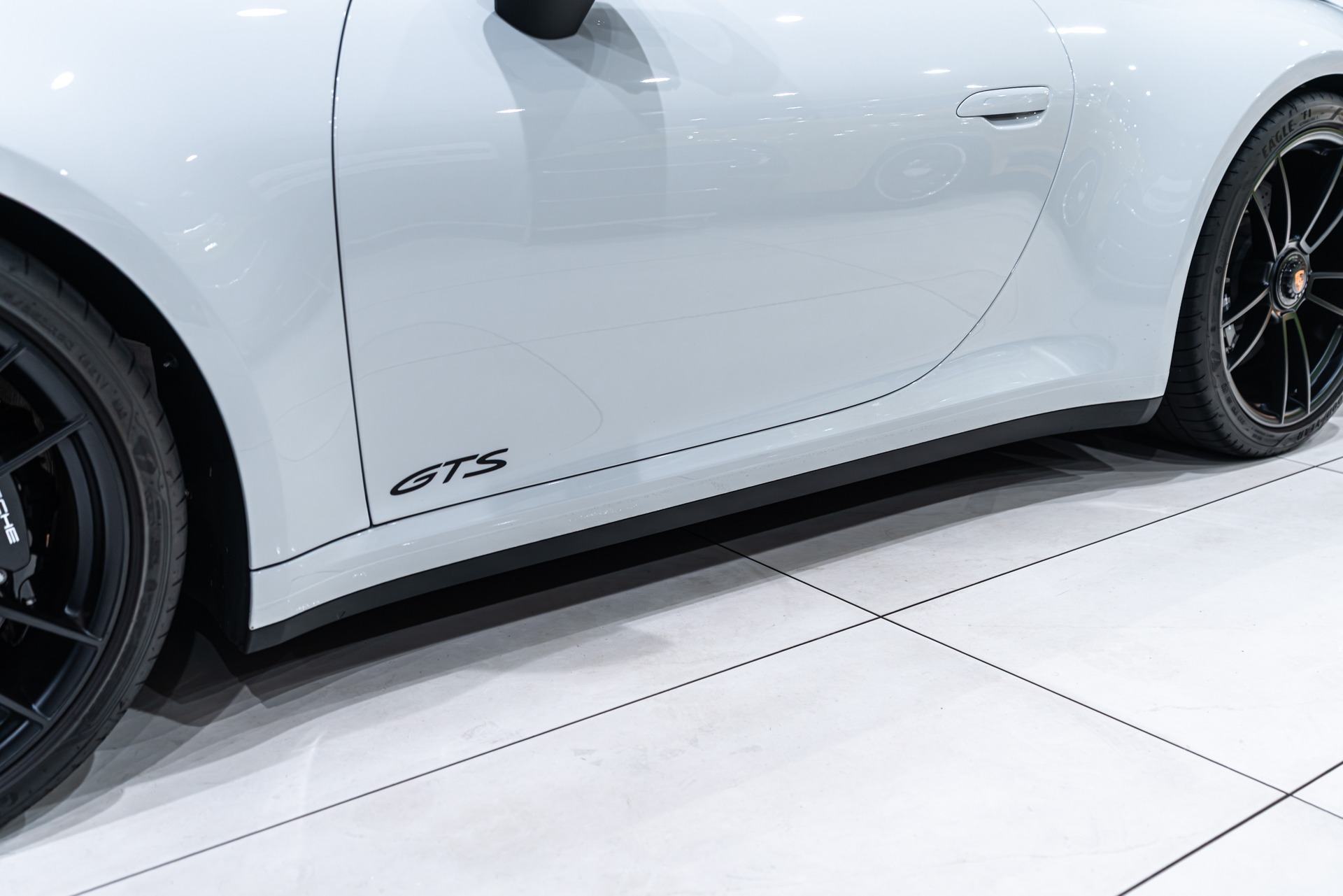 2024 PORSCHE 911 - Image 42