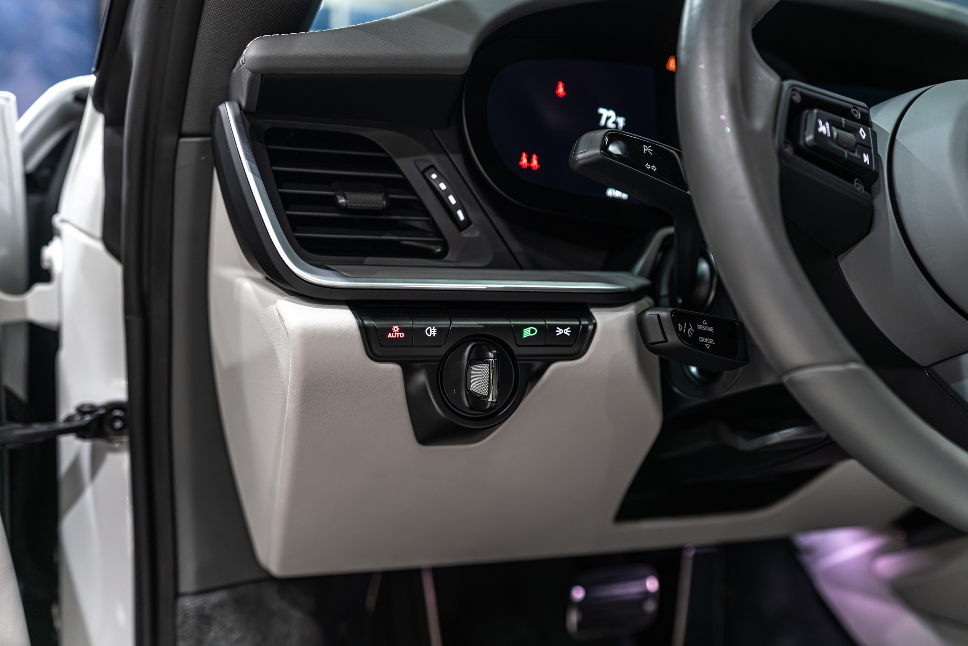 2024 PORSCHE 911 - Image 8