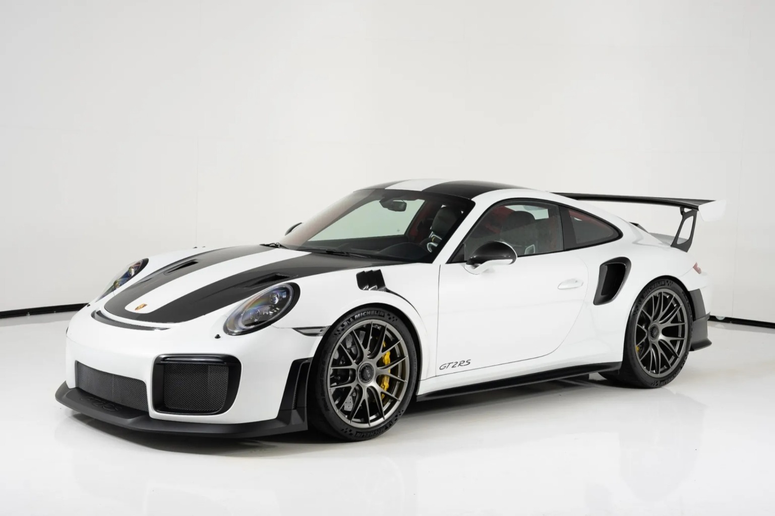 Used 2018 Porsche 911 GT2 RS Weissach Package PTS Oryx White for sale Sold at Chicago Motor Cars in West Chicago IL 60185 1