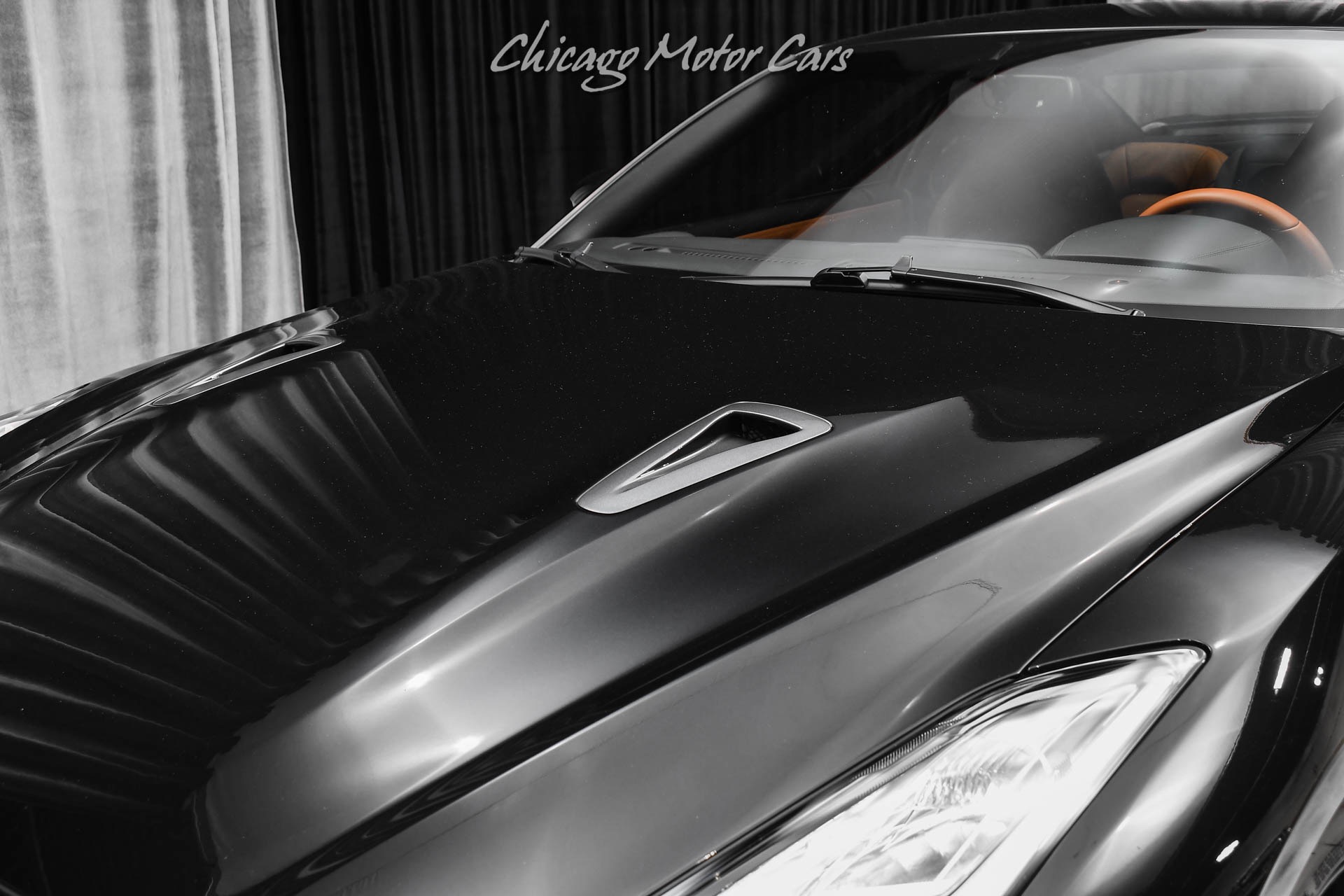 2017 NISSAN GT-R - Image 29