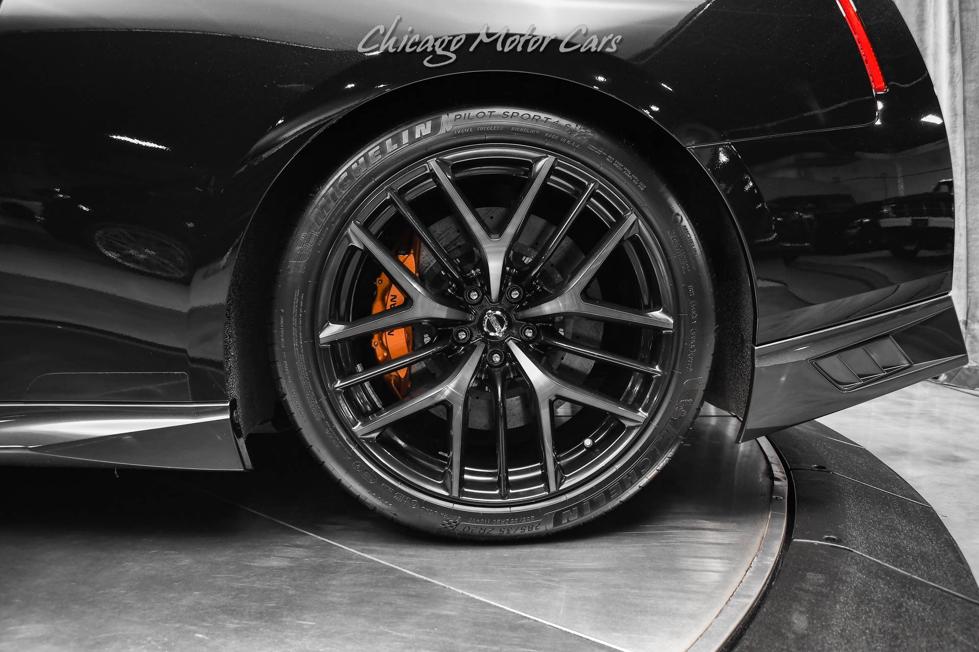 2017 NISSAN GT-R - Image 45