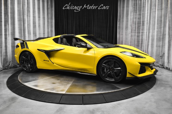 Used 2025 Chevrolet Corvette Z06 3LZ HUGE $177K+ MSRP! Z07 Package! Carbon Wheels Carbon Aero! for sale Sold at Chicago Motor Cars in West Chicago IL 60185 6