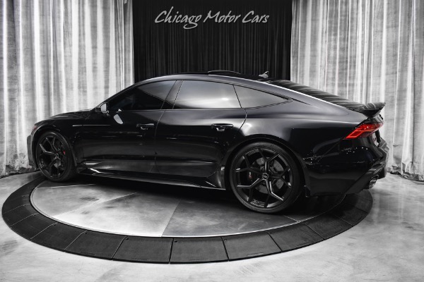 Used 2024 Audi RS 7 4.0T quattro performance for sale Sold at Chicago Motor Cars in West Chicago IL 60185 3