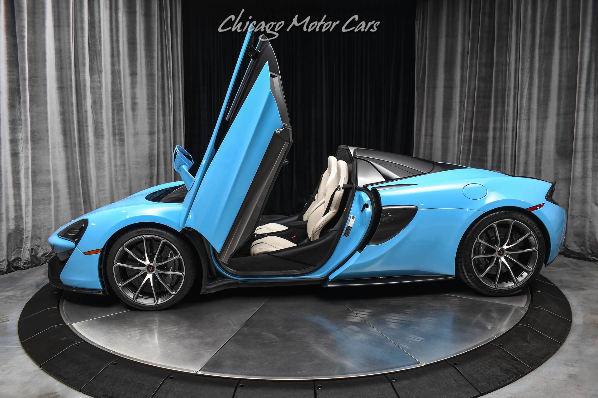 Used 2018 McLaren 570S Spider Convertible RARE Curacao Blue Full PPF Carbon Trim MSRP $245k+ SERVICED for sale Sold at Chicago Motor Cars in West Chicago IL 60185 1