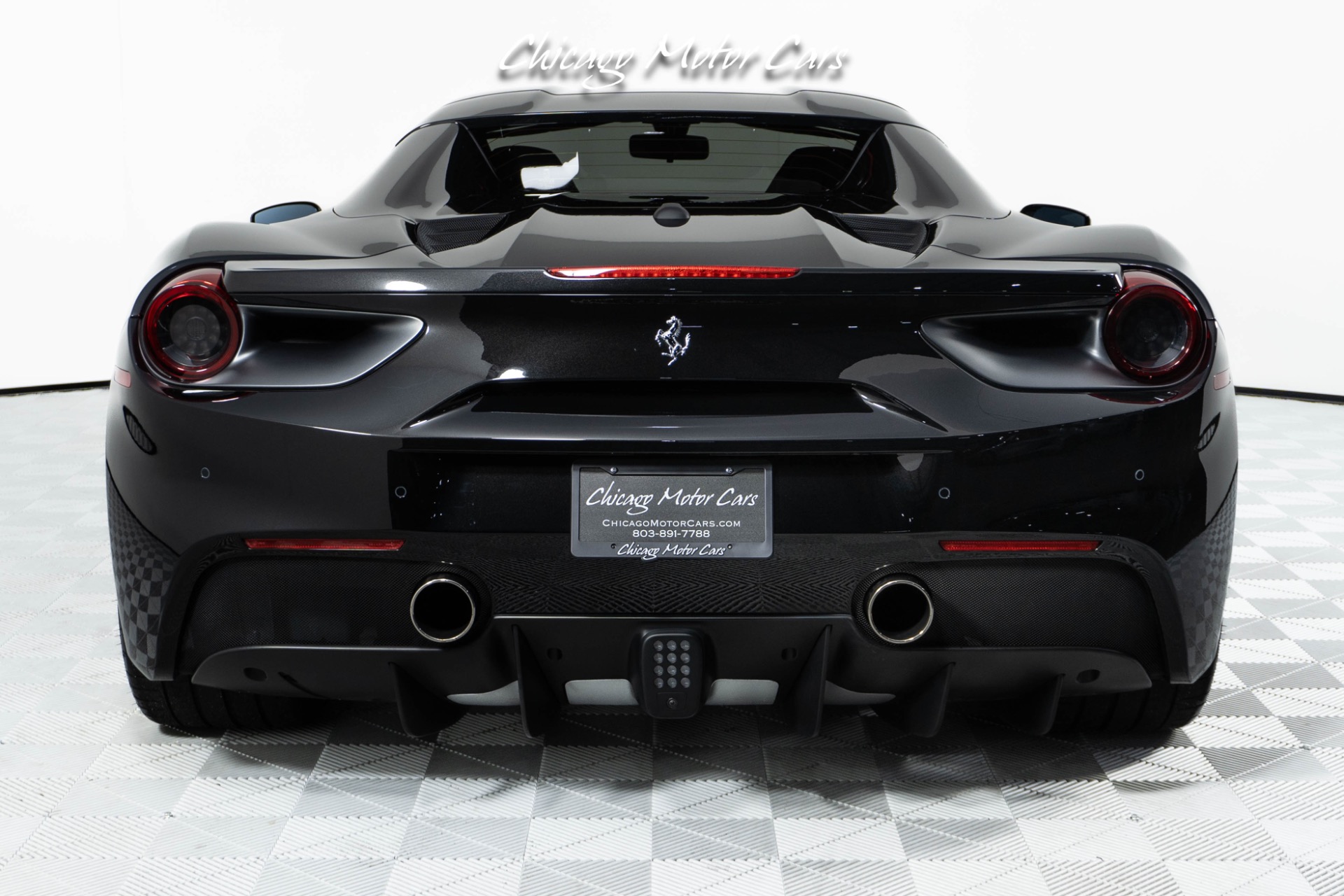 2018 FERRARI 488 - Image 24