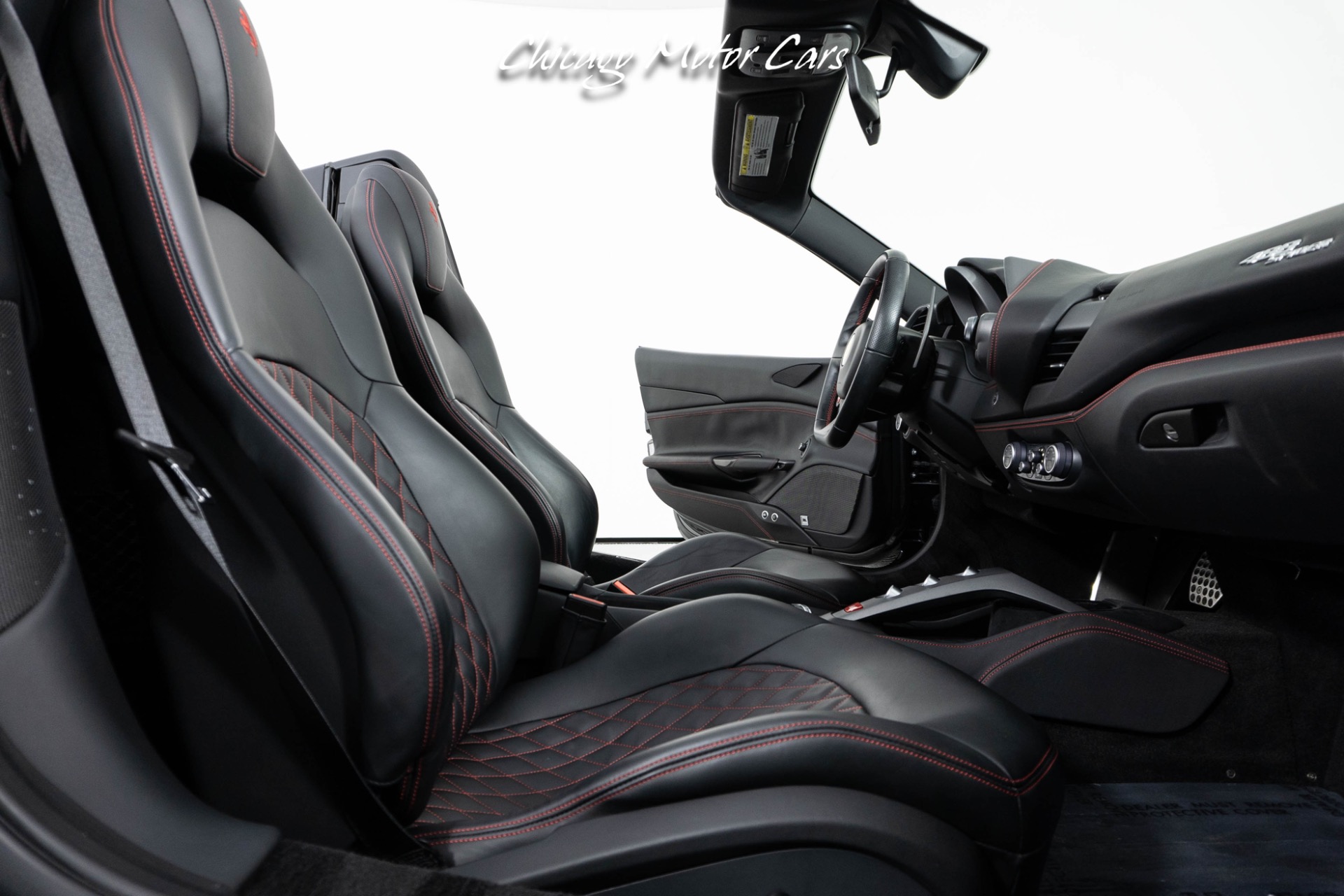 2018 FERRARI 488 - Image 50