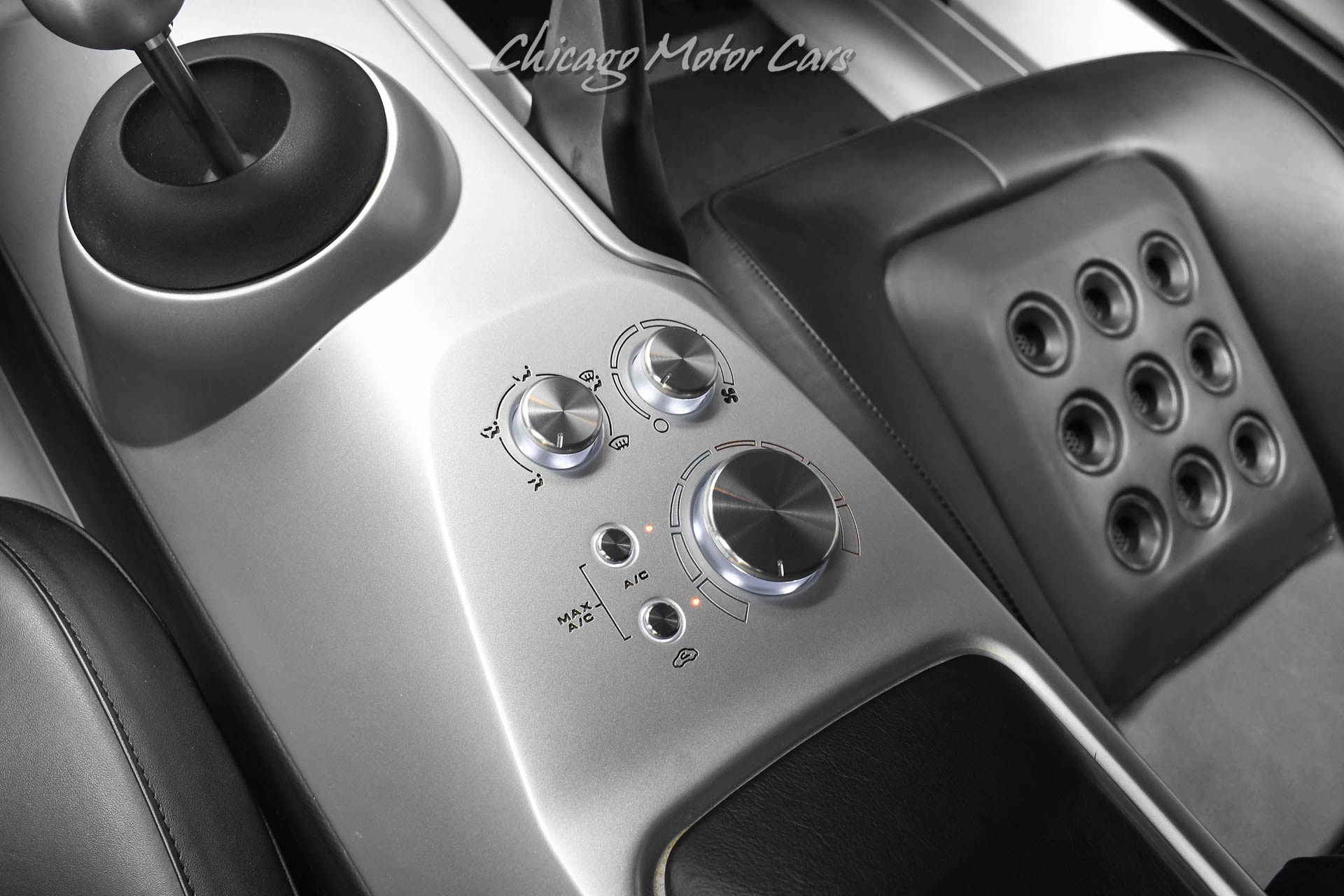 2006 FORD GT - Image 16