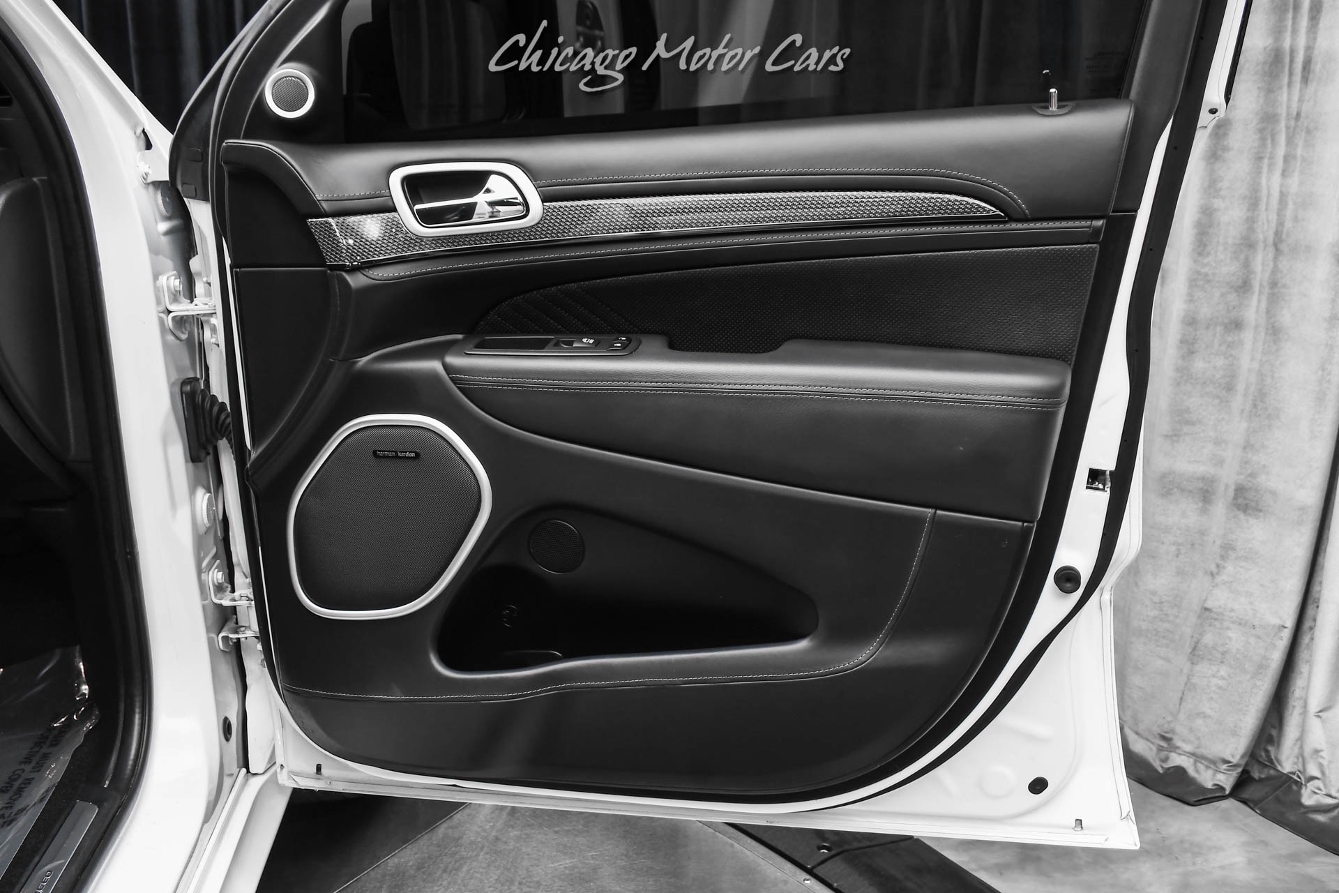 2021 JEEP GRAND CHEROKEE - Image 33