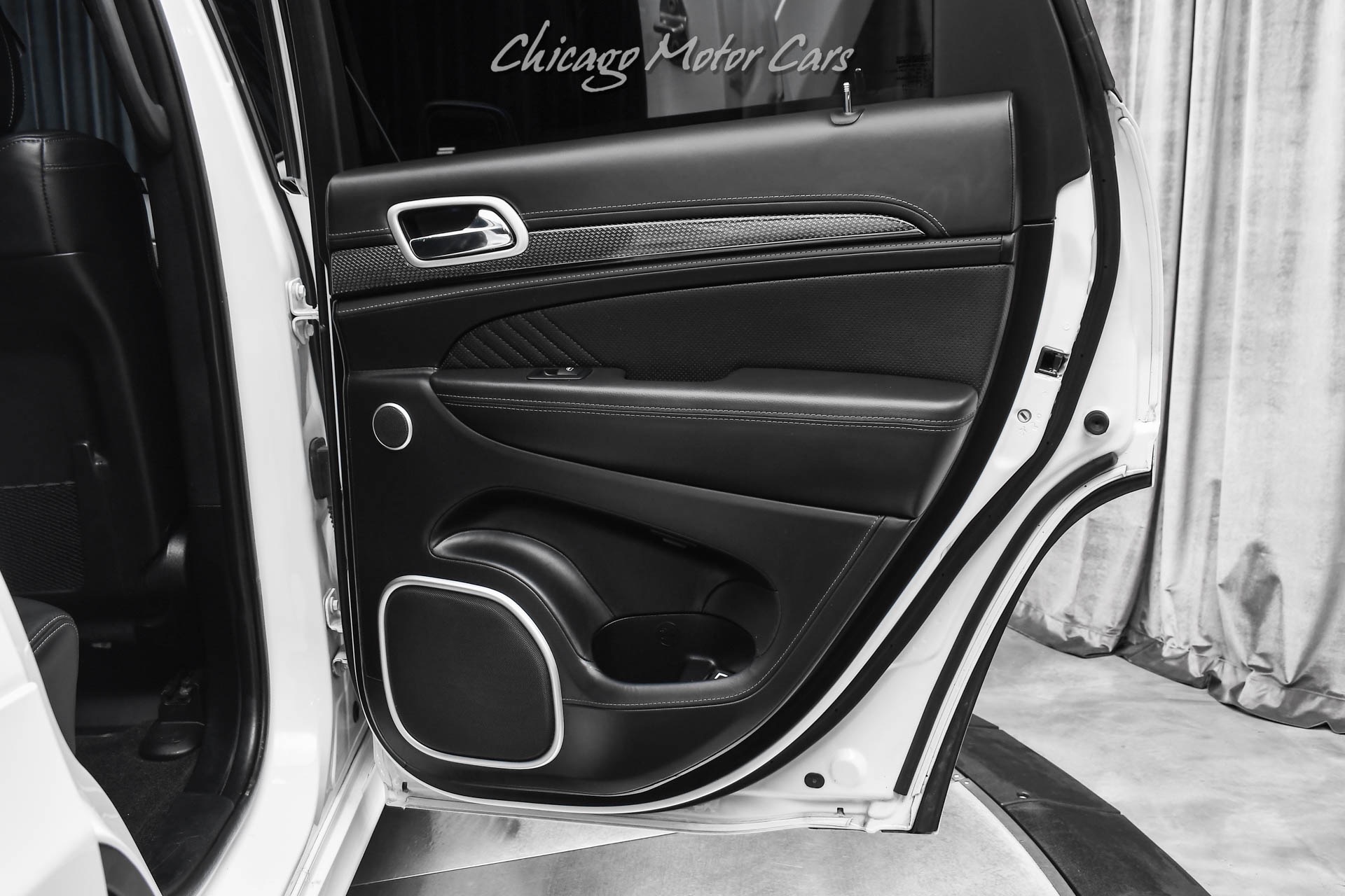 2021 JEEP GRAND CHEROKEE - Image 35