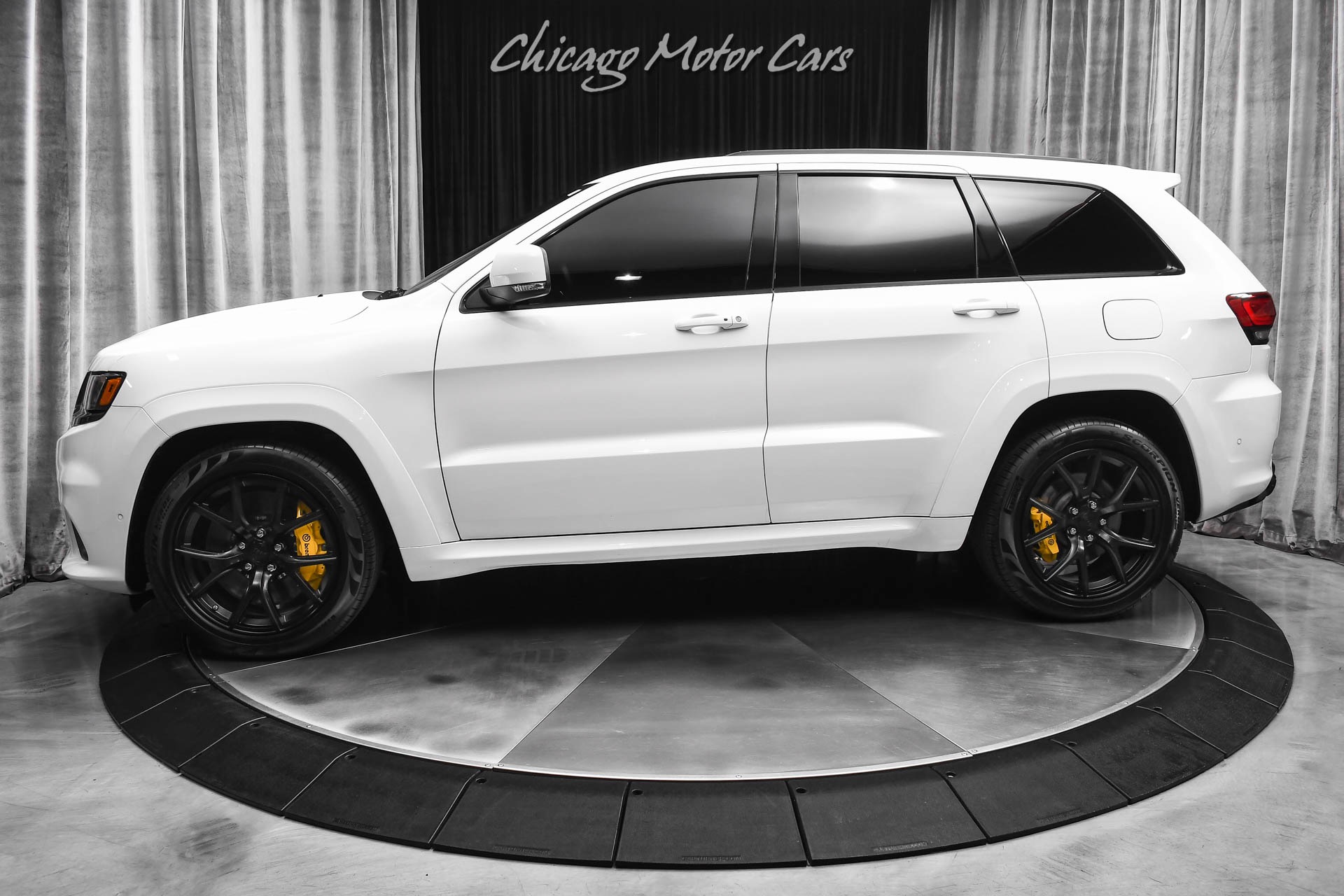 2021 JEEP GRAND CHEROKEE - Image 1