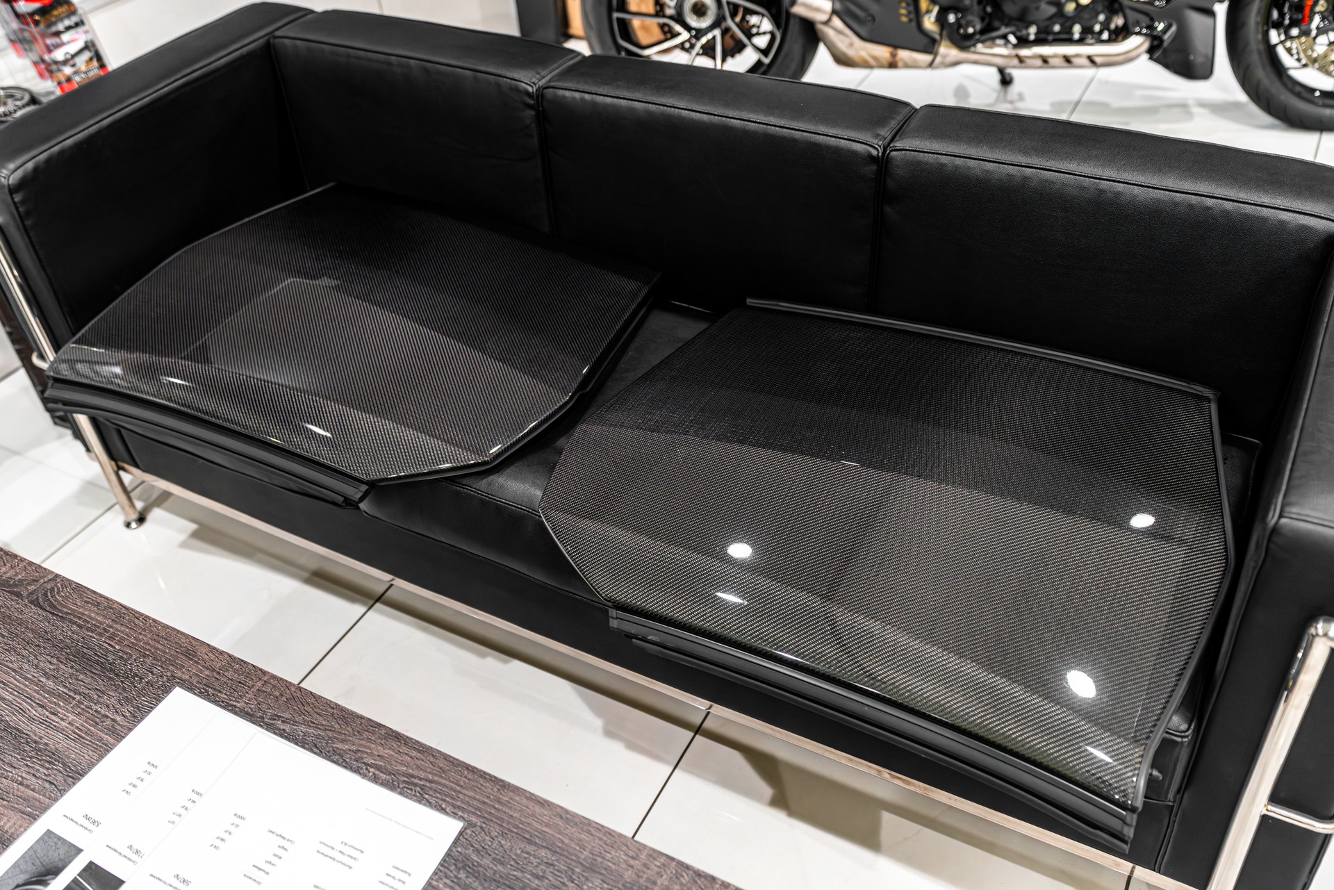 2017 LAMBORGHINI AVENTADOR - Image 75