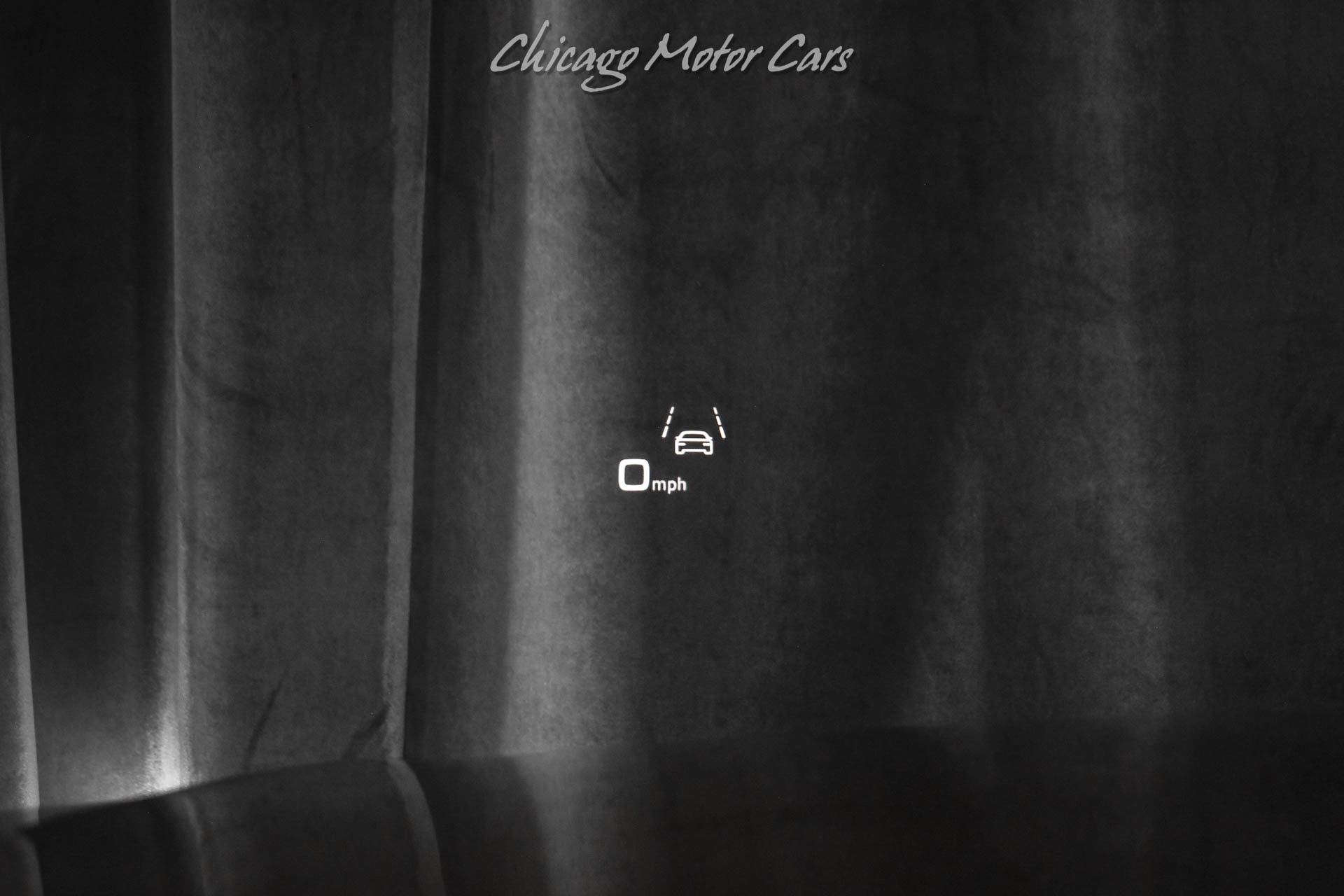 2024 AUDI RS Q8 - Image 10