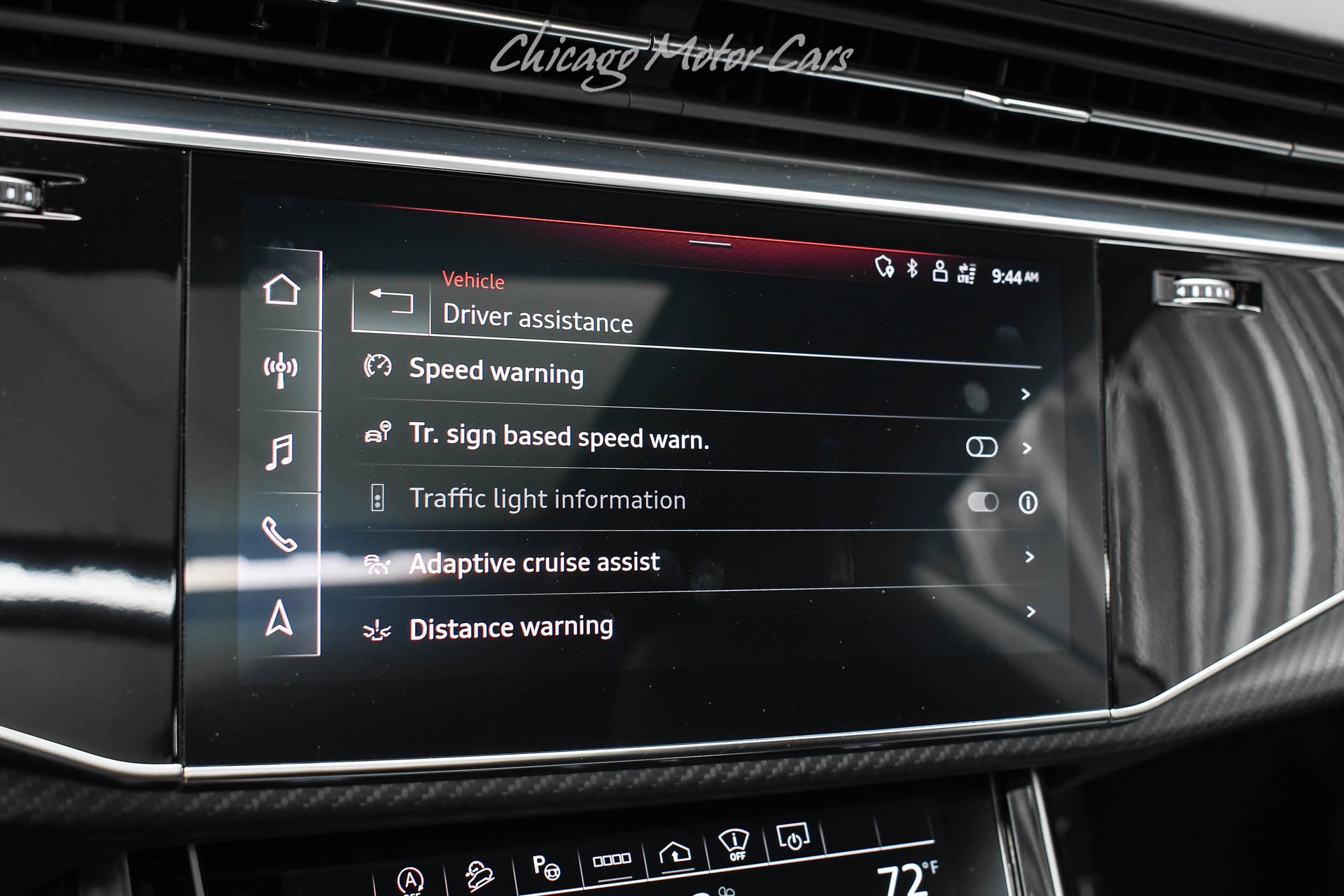 2024 AUDI RS Q8 - Image 13