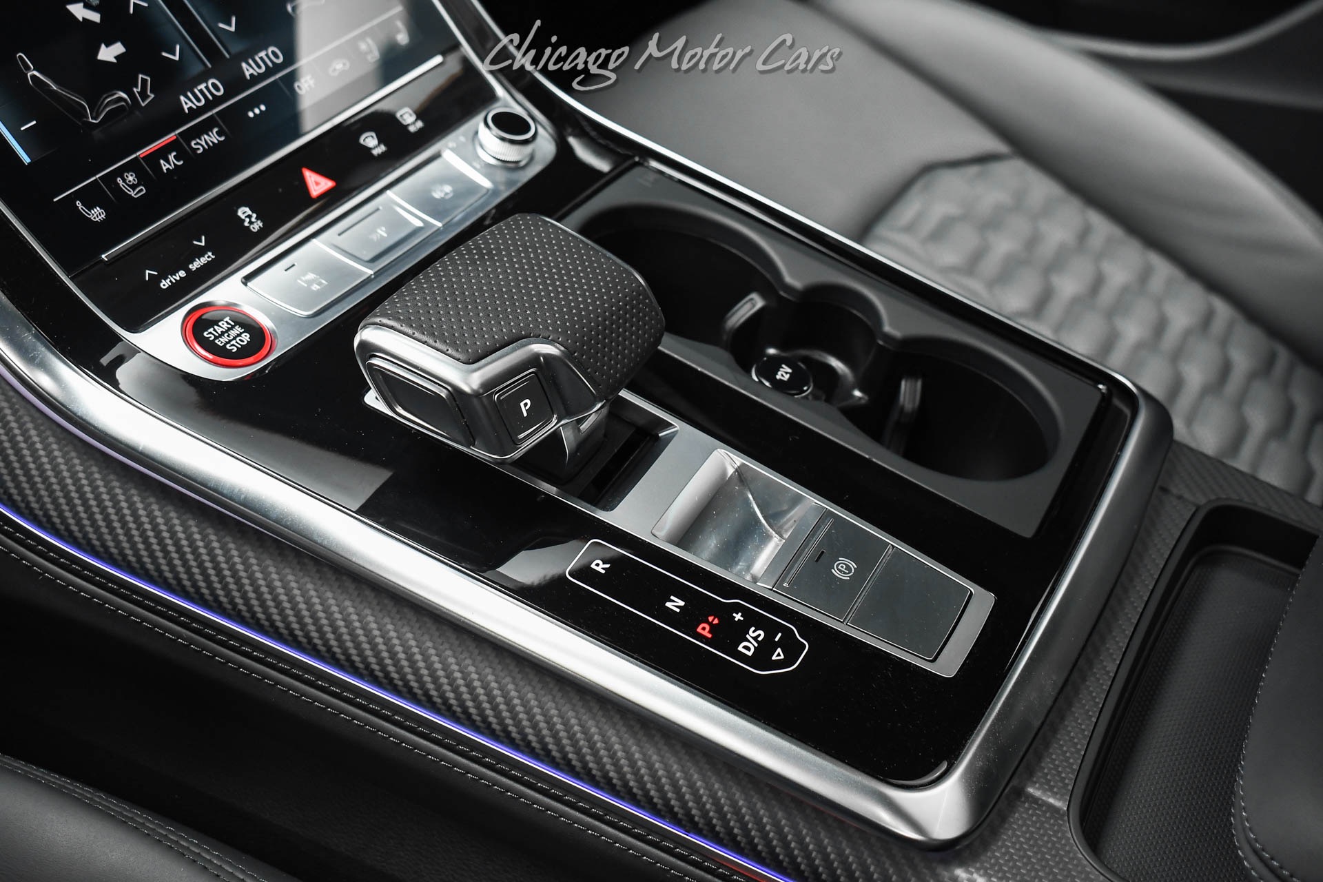 2024 AUDI RS Q8 - Image 16