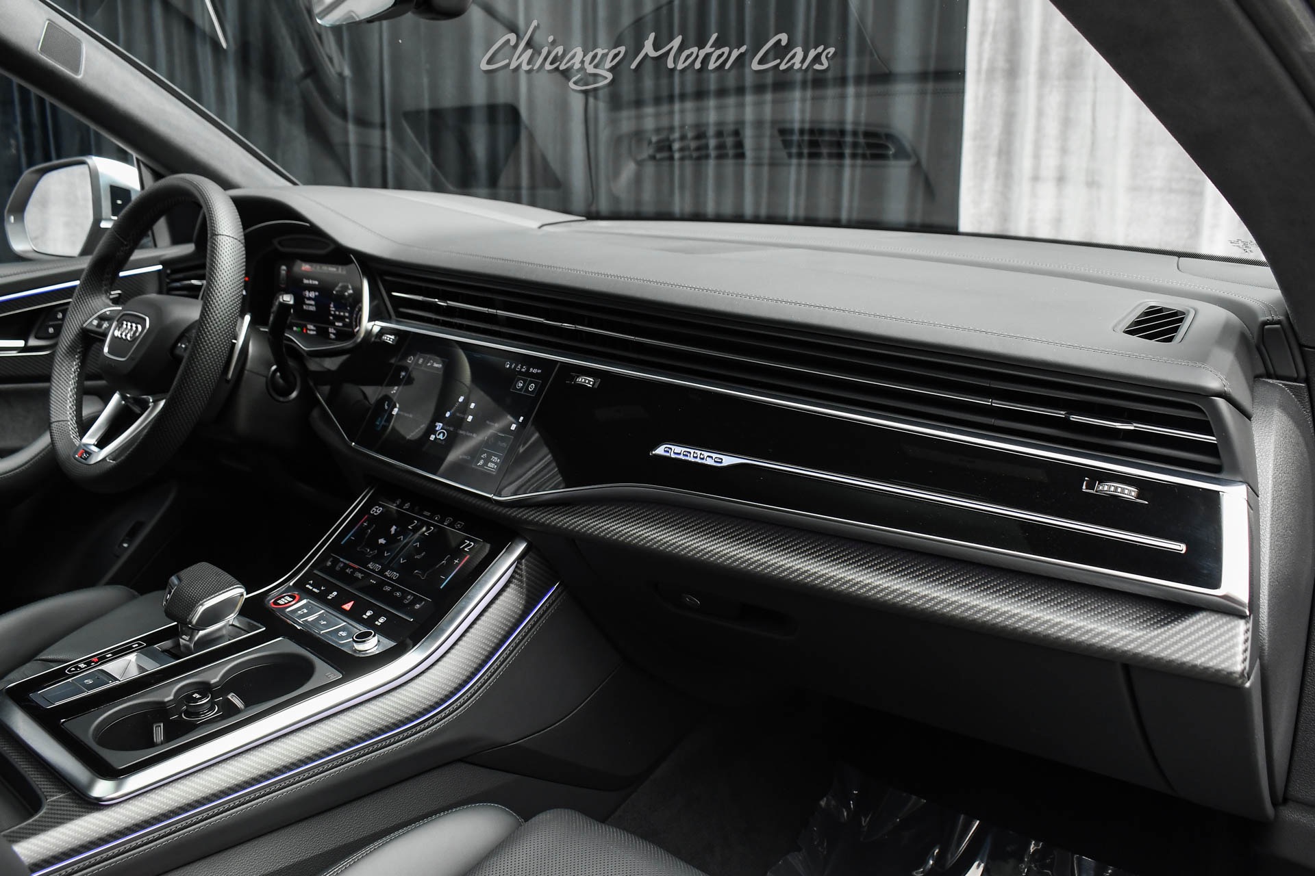 2024 AUDI RS Q8 - Image 23