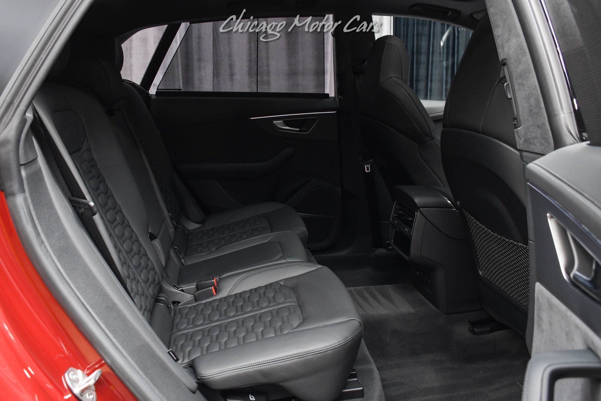 2024 AUDI RS Q8 - Image 28