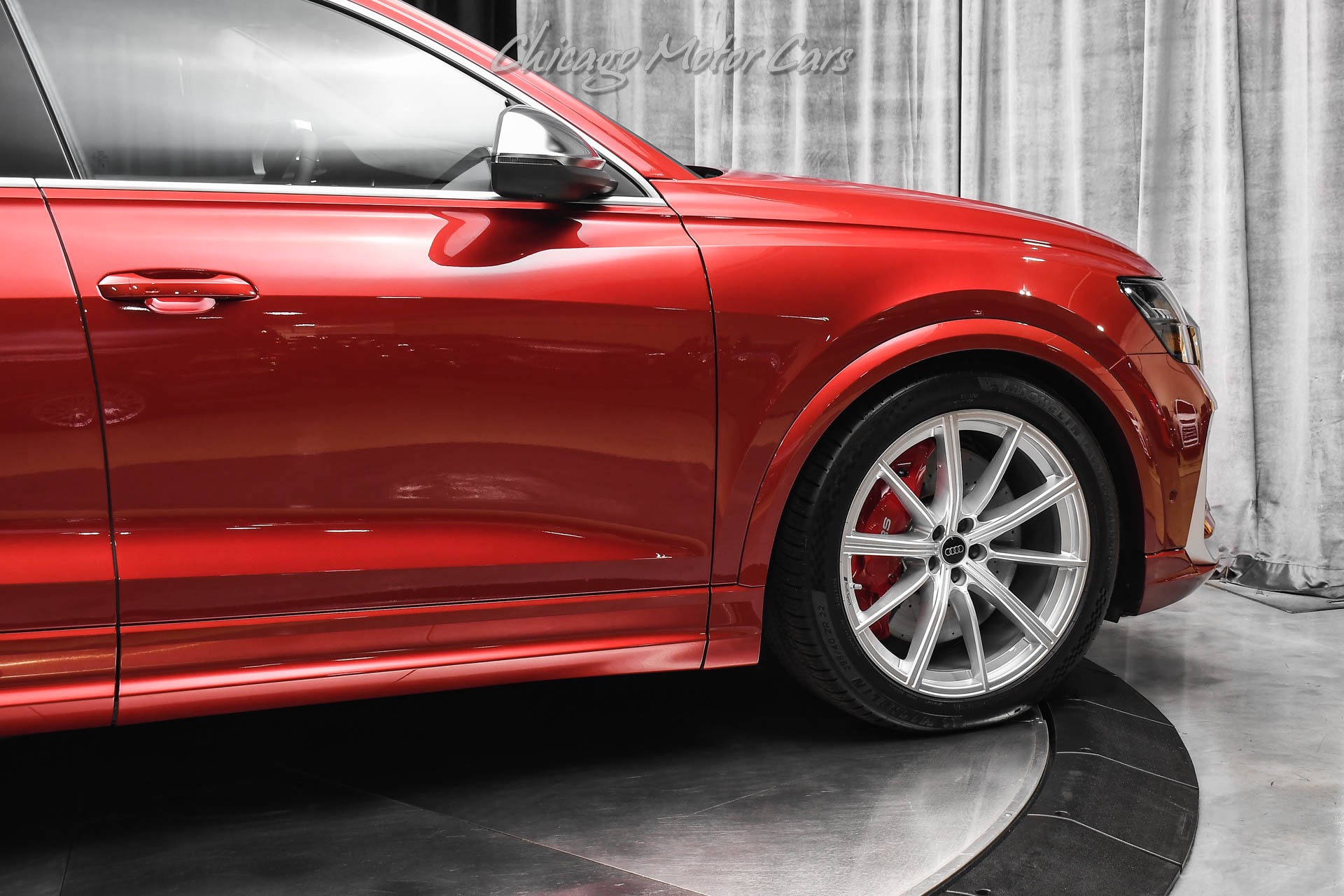 2024 AUDI RS Q8 - Image 46