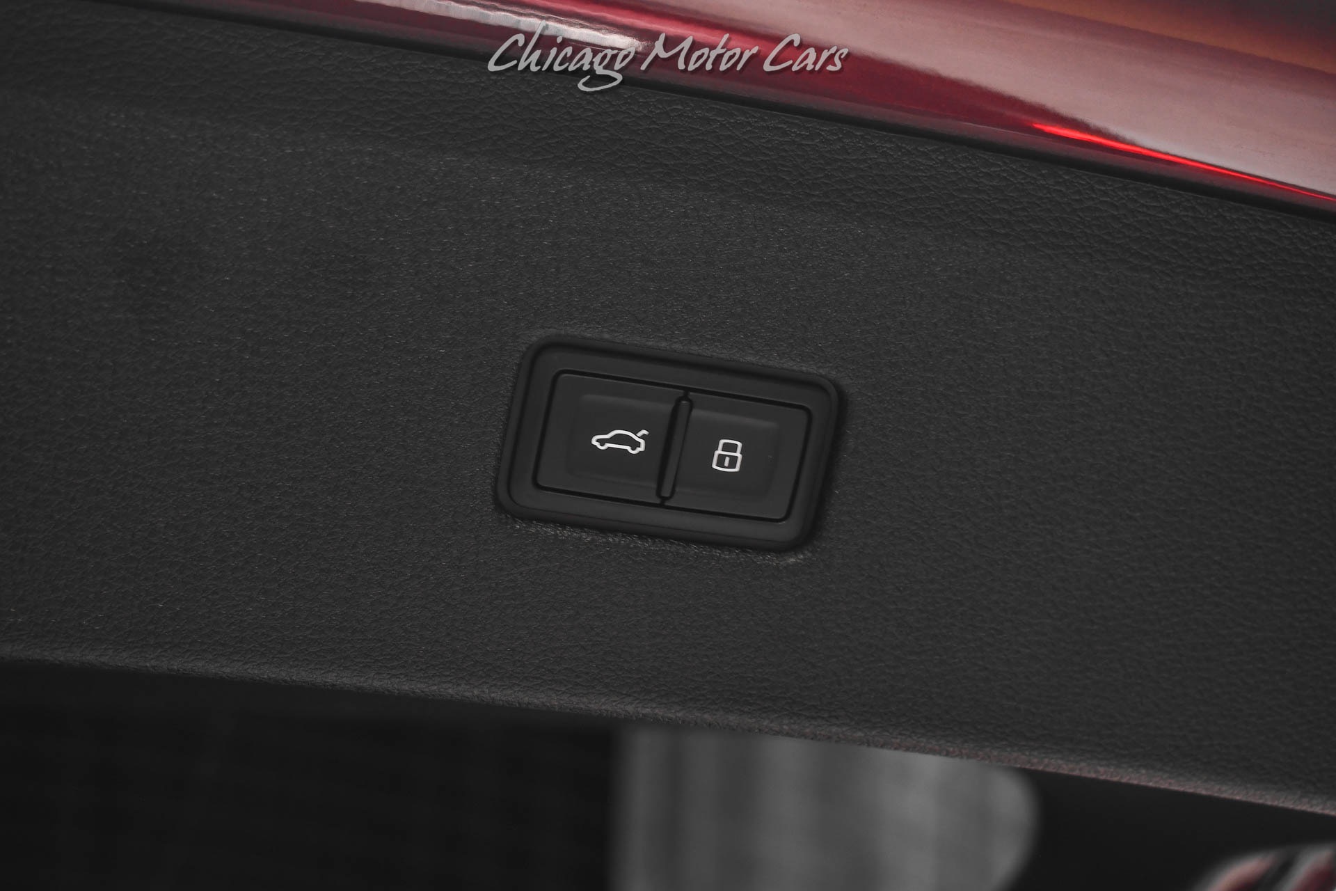 2024 AUDI RS Q8 - Image 56