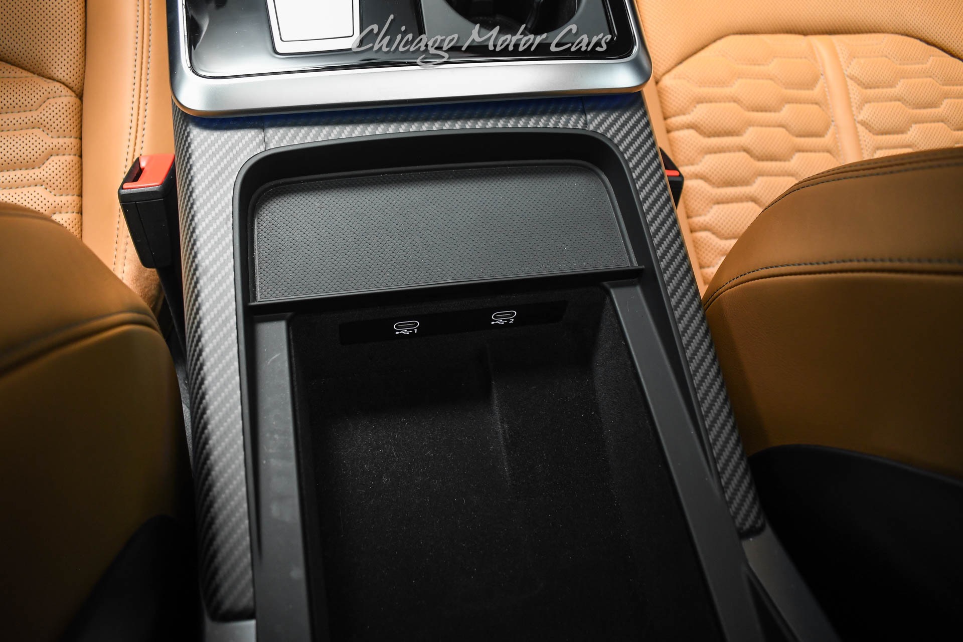 2025 AUDI RS Q8 - Image 20