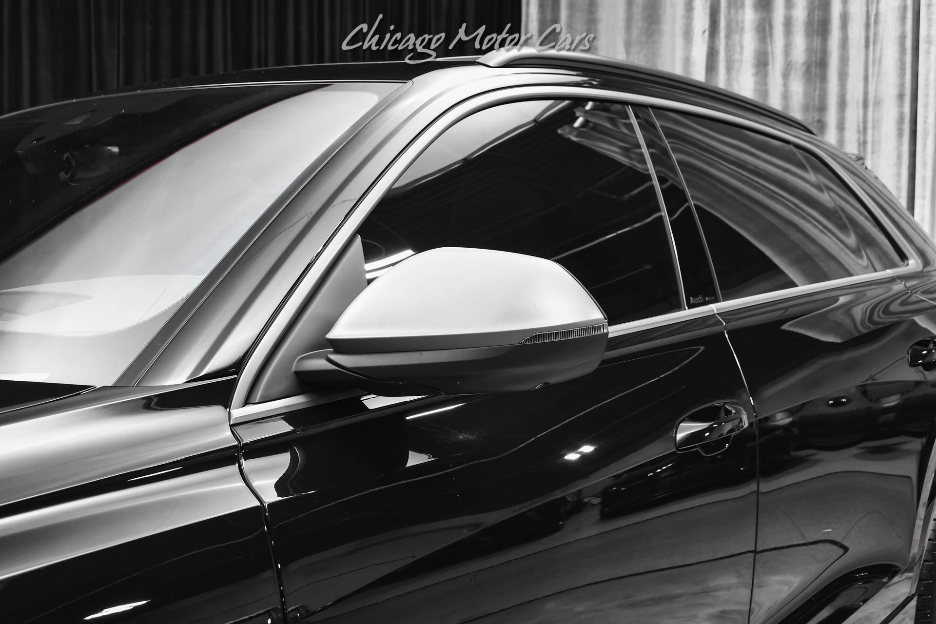 2025 AUDI RS Q8 - Image 41