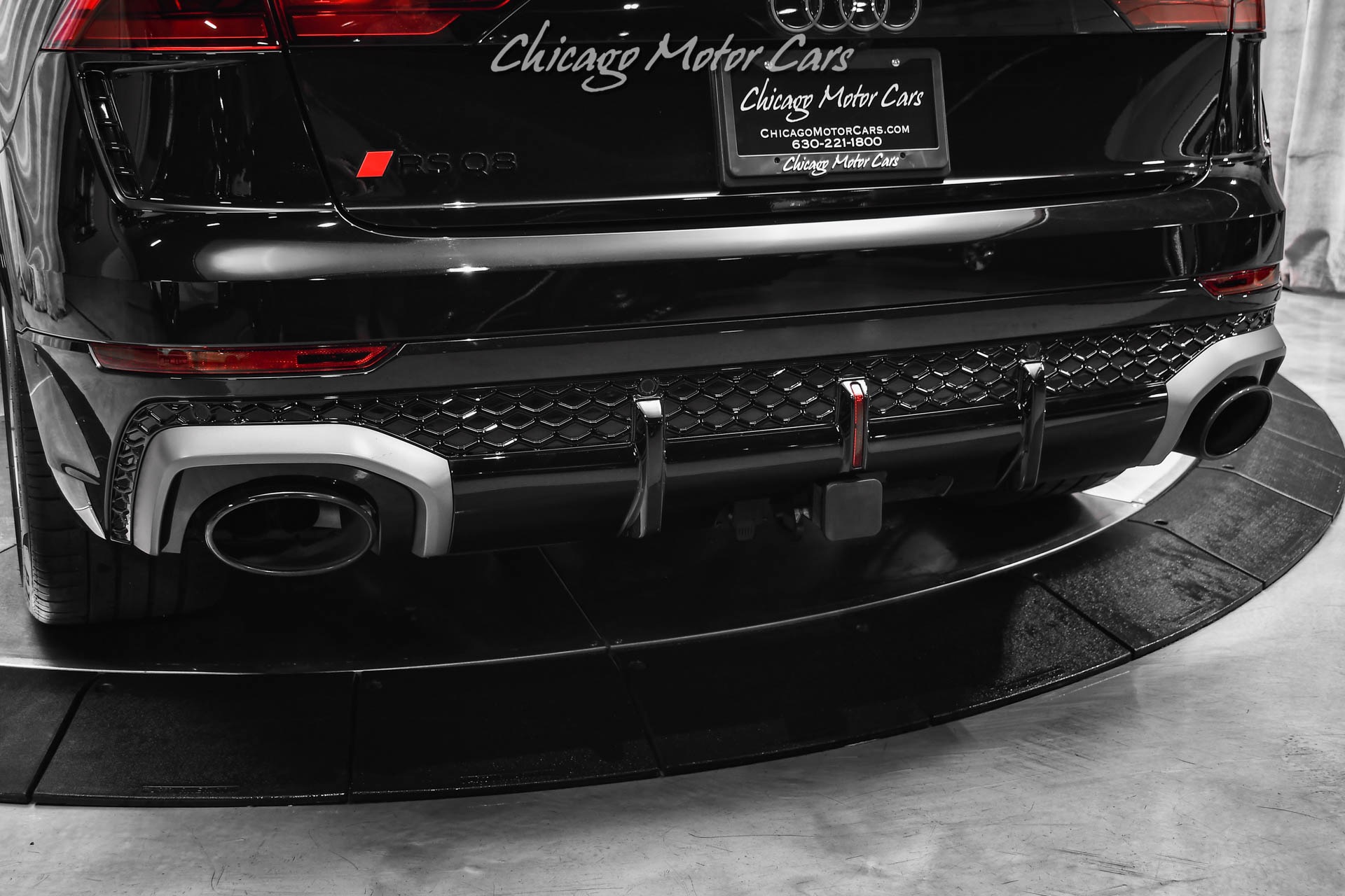 2025 AUDI RS Q8 - Image 45