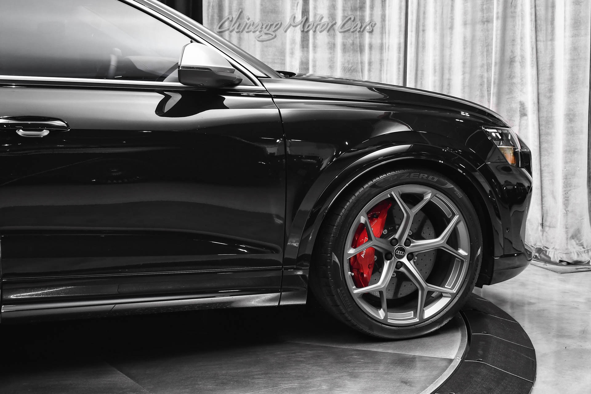 2025 AUDI RS Q8 - Image 49