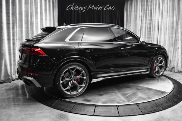 Used 2025 Audi RS Q8 Performance 4.0T Quattro MSRP $151k+ B&O 3D Sound Exec Pkg Carbon Ceramics Serviced for sale $124,800 at Chicago Motor Cars in West Chicago IL 60185 5