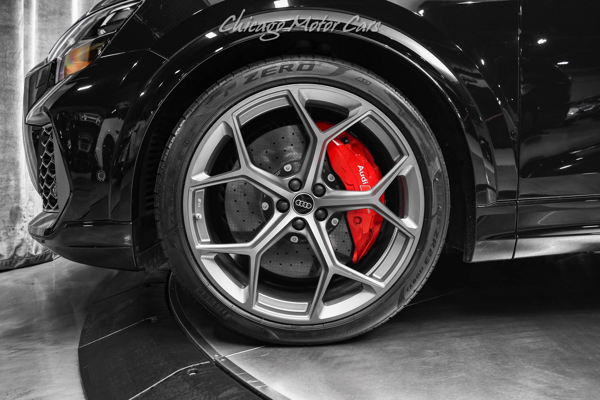 2025 AUDI RS Q8 - Image 52