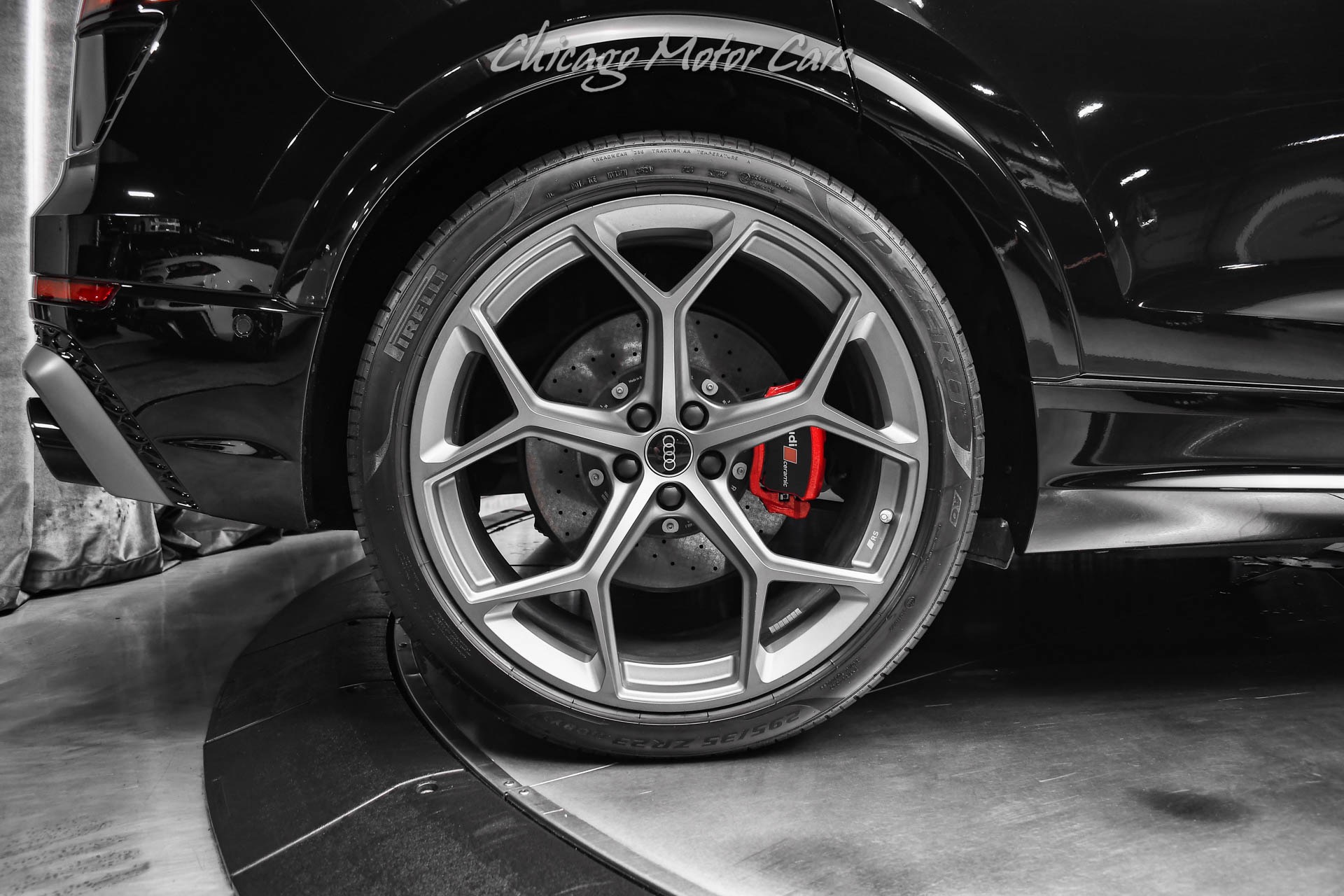 2025 AUDI RS Q8 - Image 55