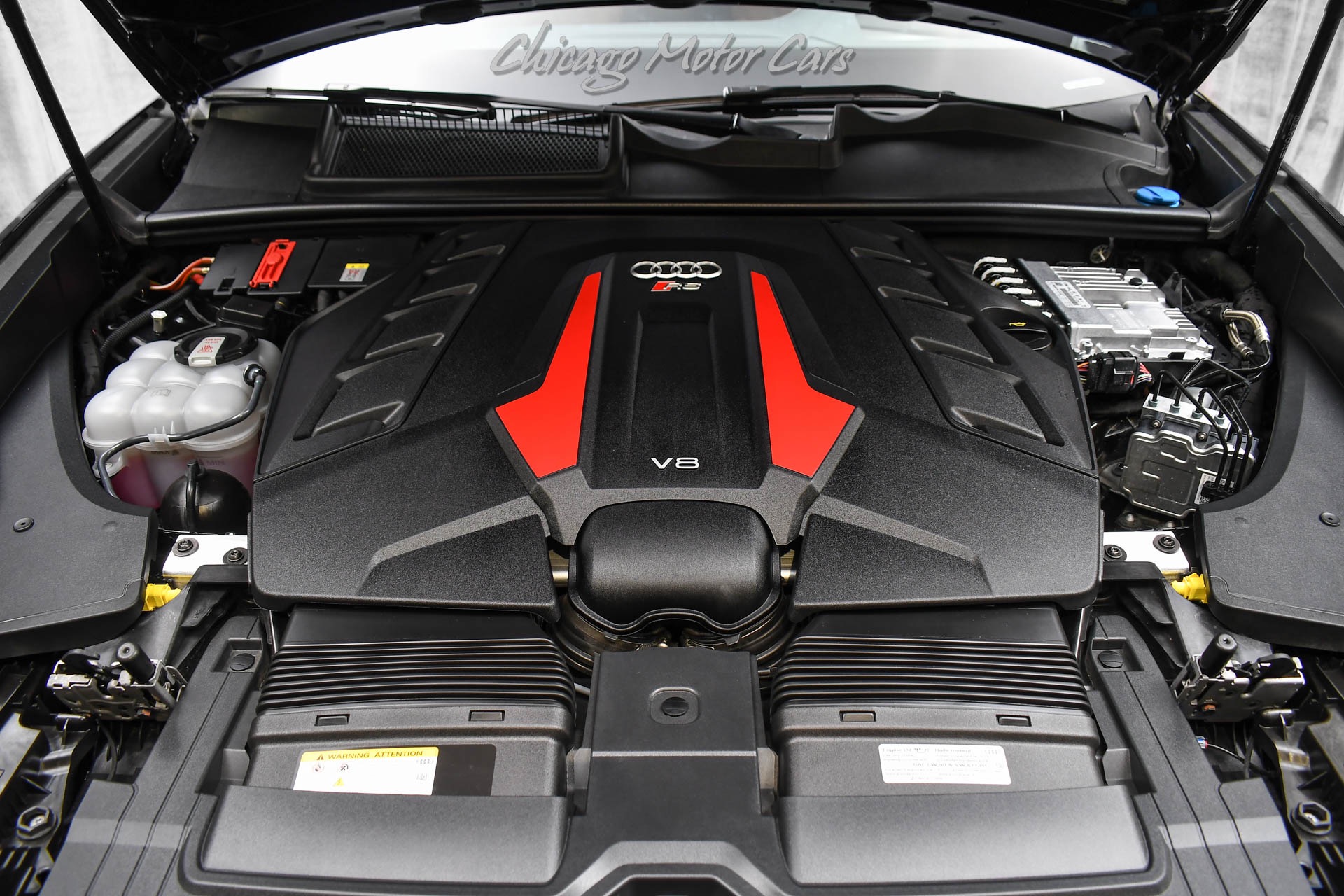 2025 AUDI RS Q8 - Image 57