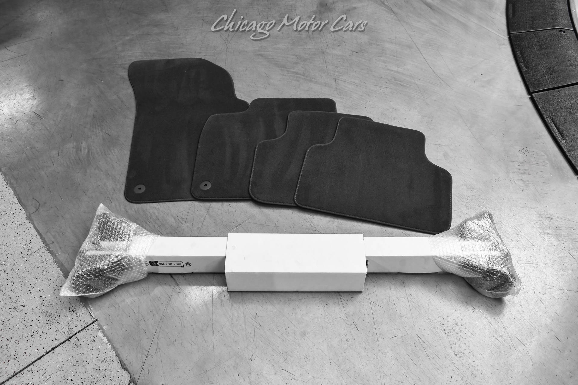 2025 AUDI RS Q8 - Image 62