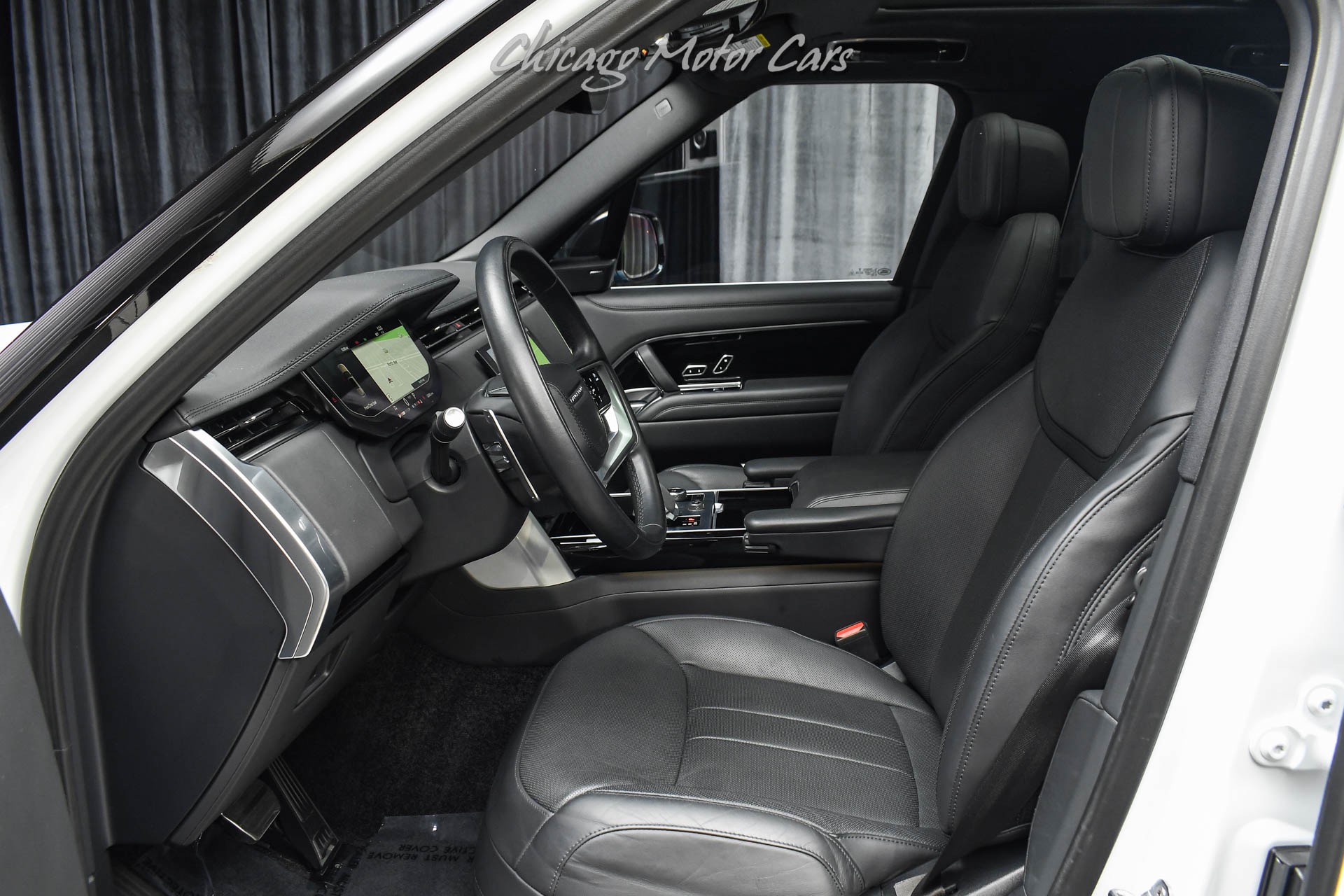 2023 LAND ROVER RANGE ROVER - Image 24