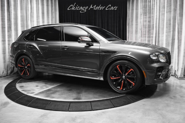 Used 2023 Bentley Bentayga EWB Azure V8 Blackline & Touring Spec! Harmony Diamond Quilt! Piano Veneers! for sale Sold at Chicago Motor Cars in West Chicago IL 60185 6