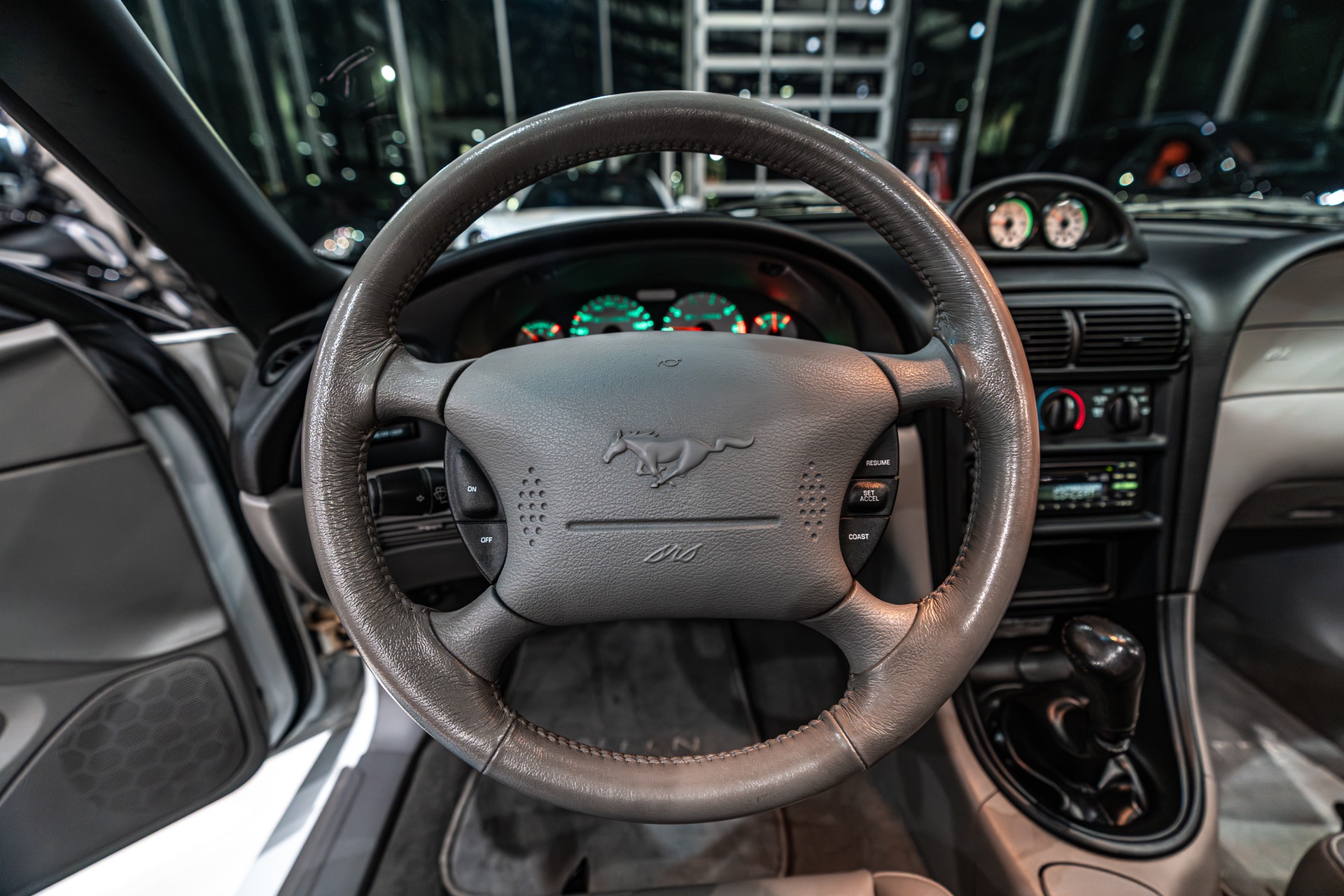 1997 FORD MUSTANG - Image 10