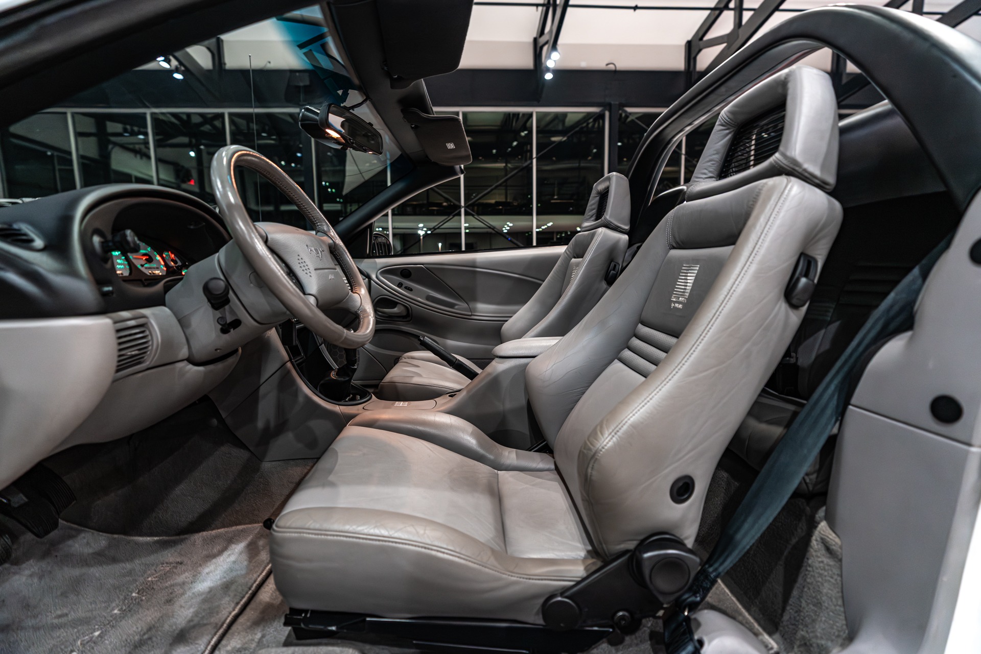 1997 FORD MUSTANG - Image 20