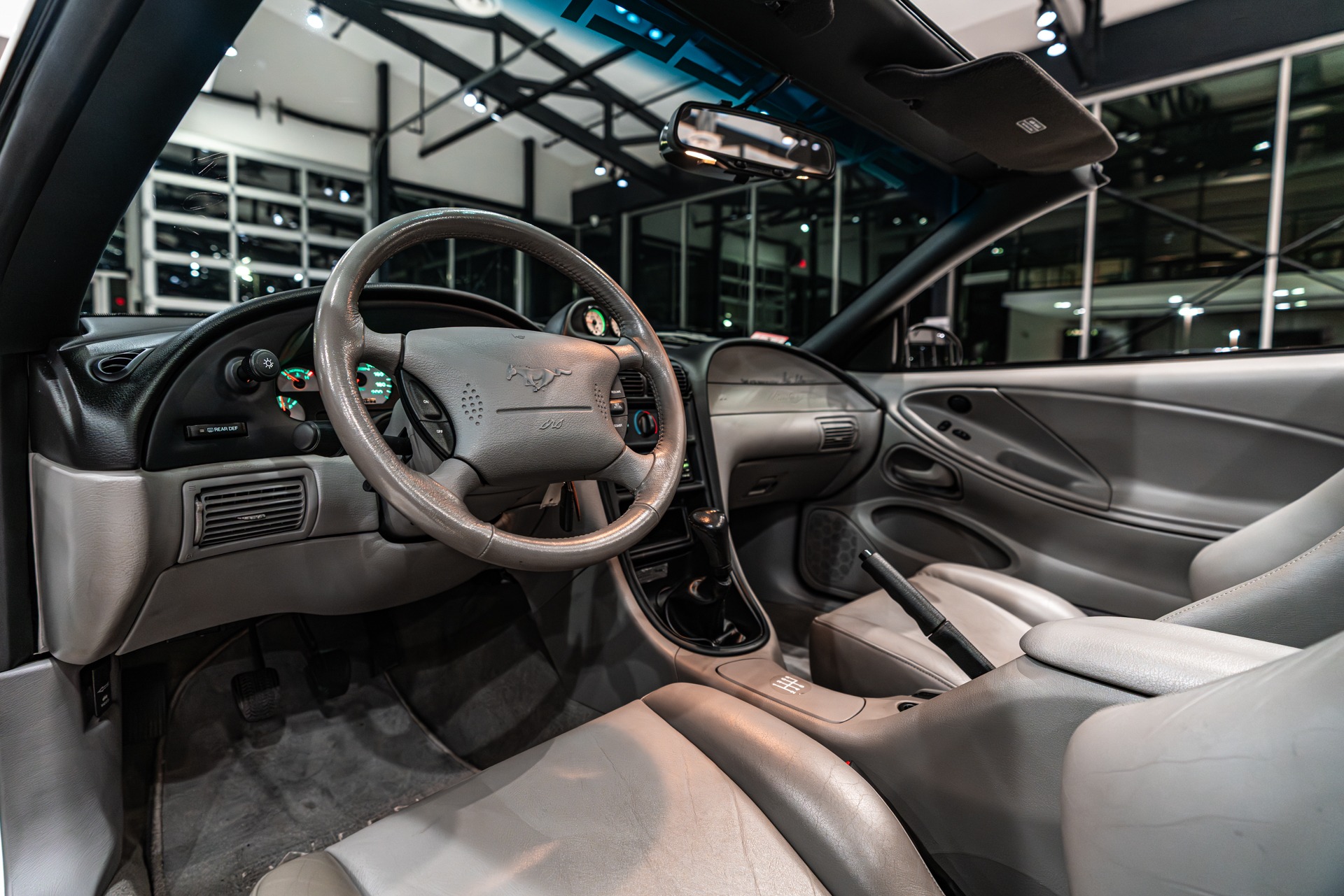 1997 FORD MUSTANG - Image 7