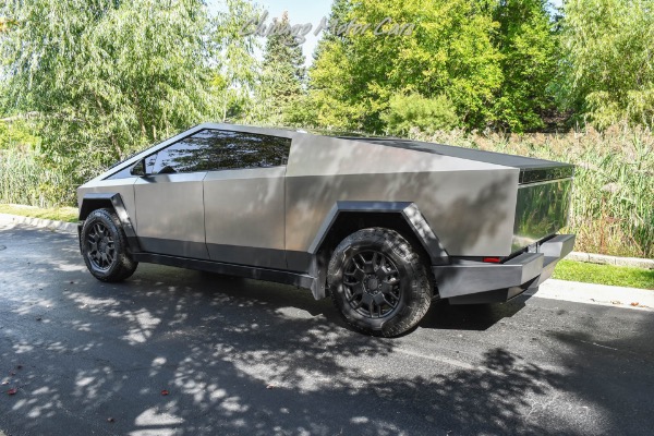 Used 2024 Tesla Cybertruck Cyberbeast 834HP! only 7k Miles! 11K LB Towing Capacity! for sale Sold at Chicago Motor Cars in West Chicago IL 60185 3