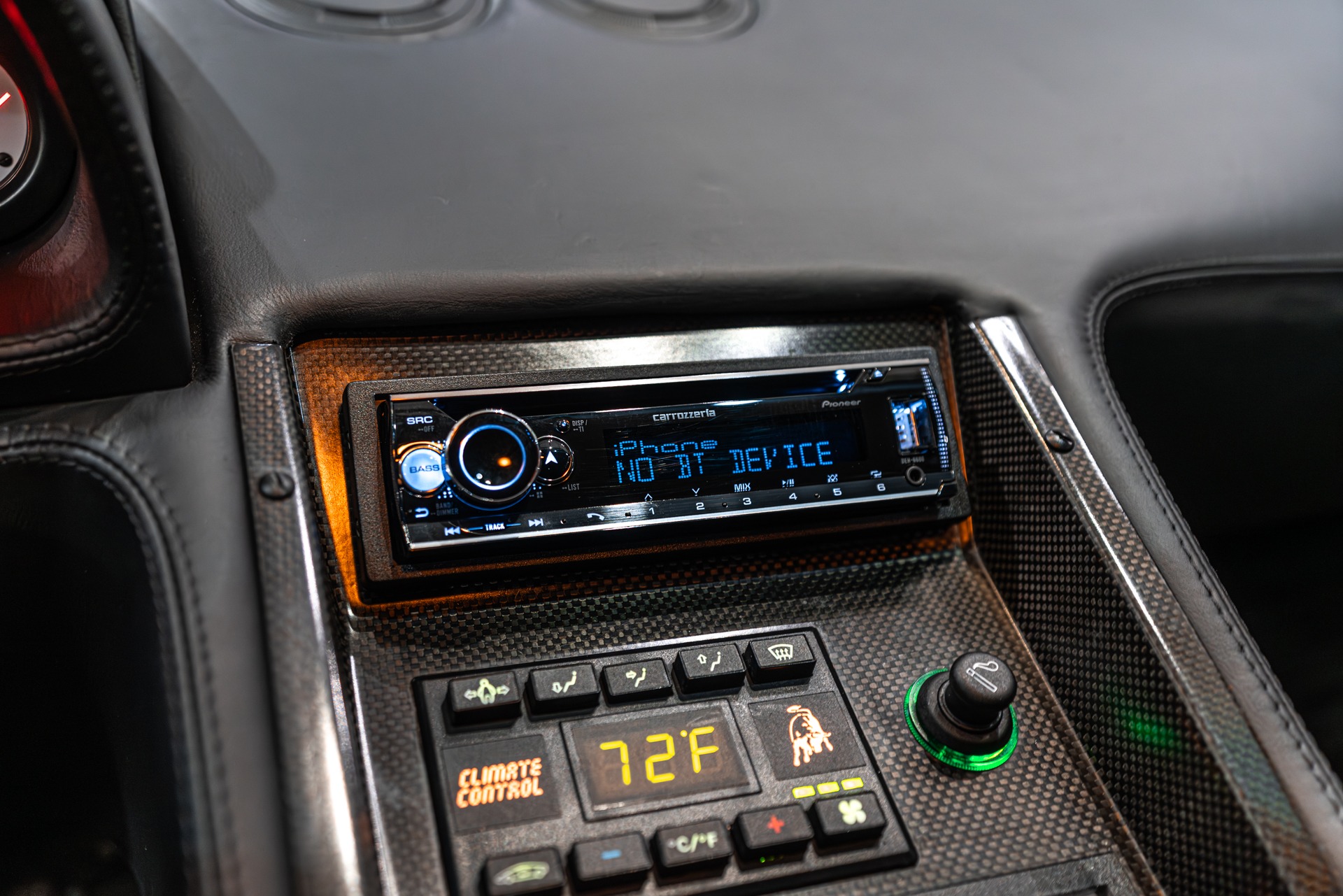 1992 LAMBORGHINI DIABLO - Image 17