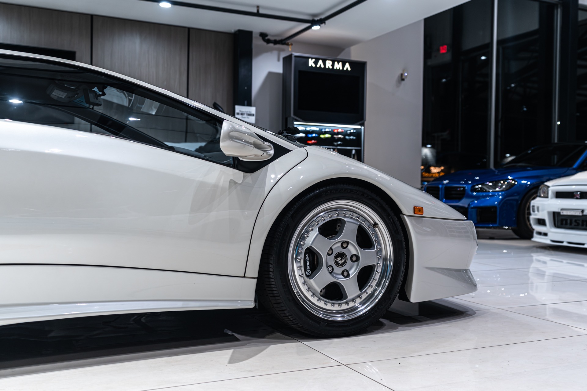 1992 LAMBORGHINI DIABLO - Image 57