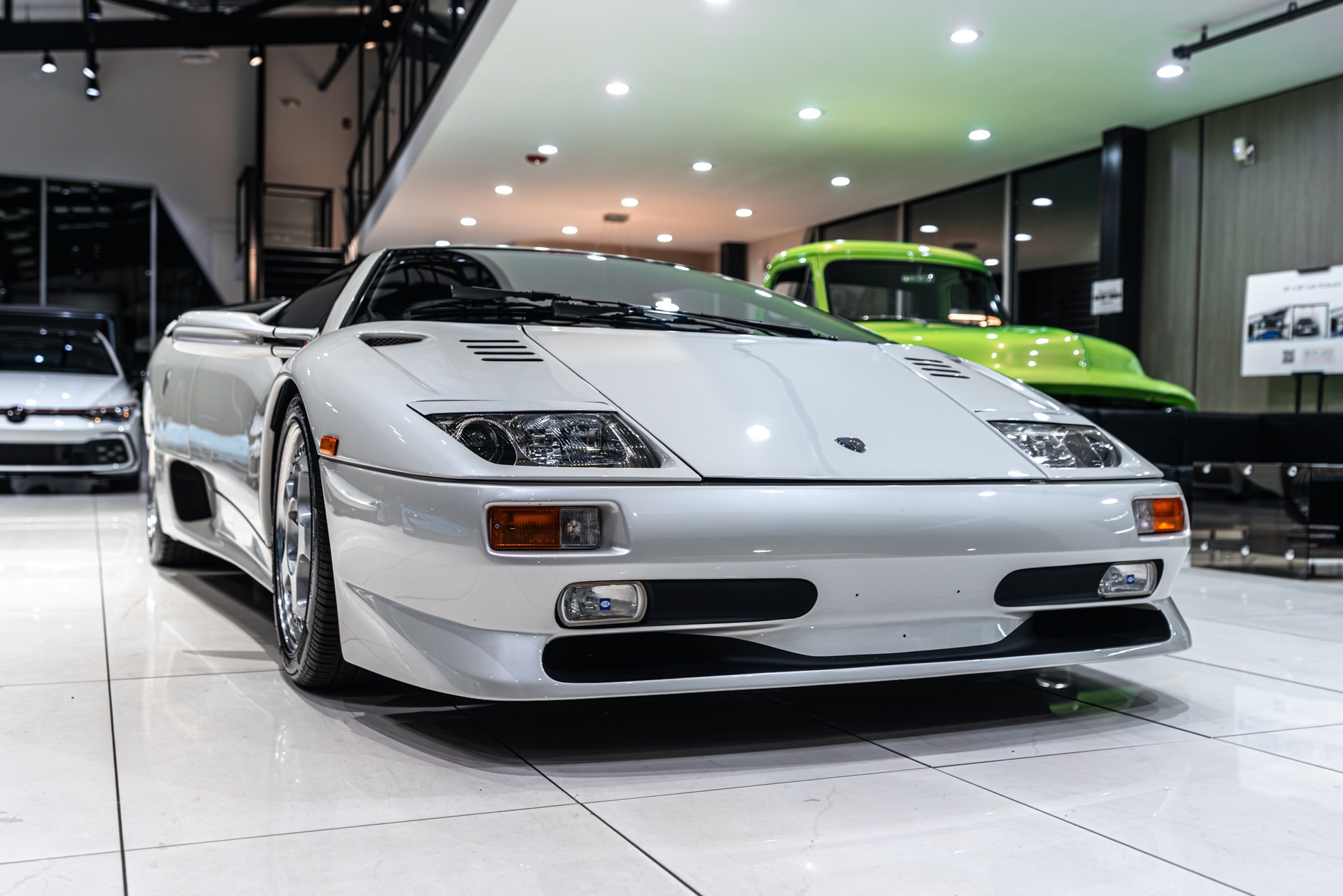 1992 LAMBORGHINI DIABLO - Image 59