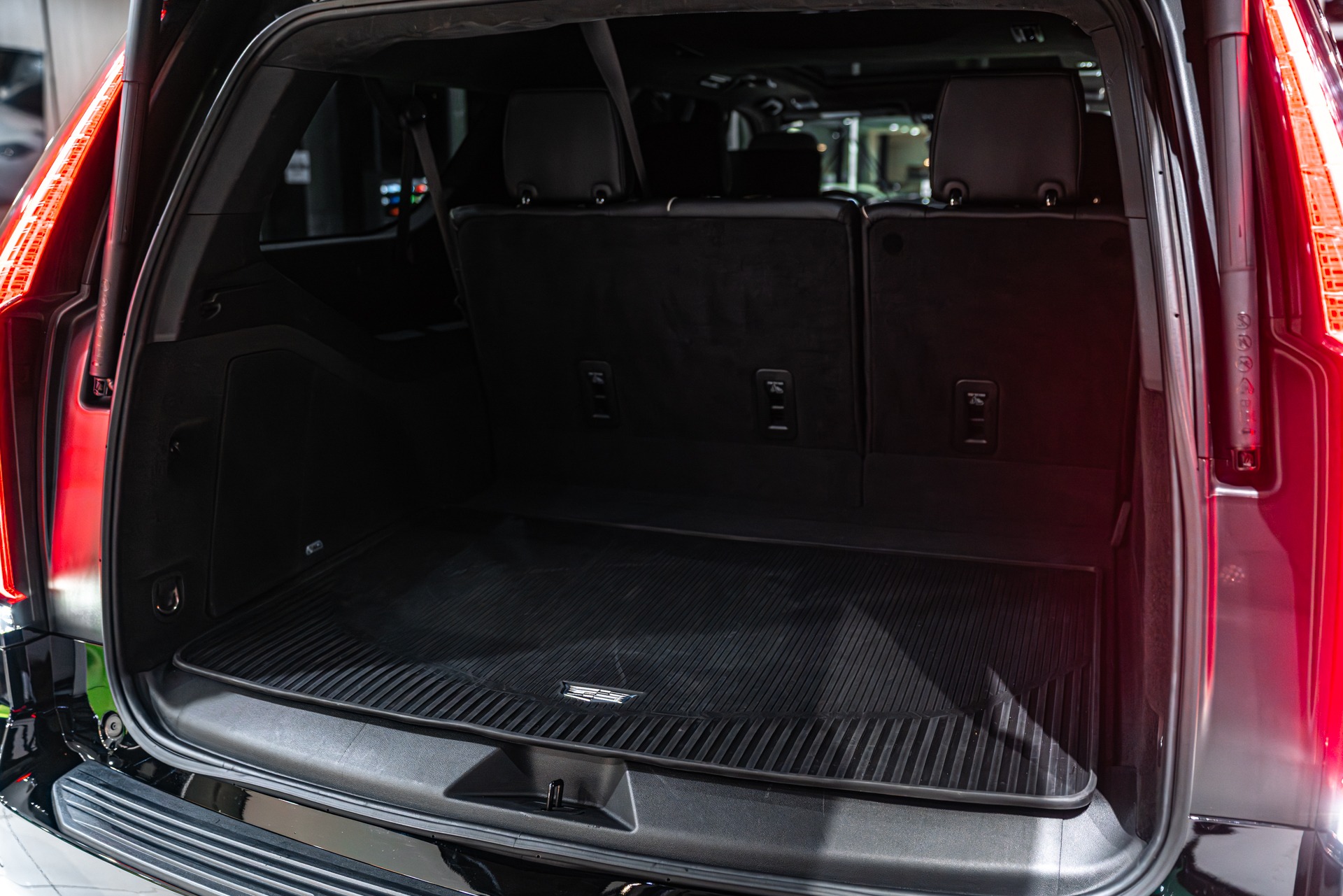 2023 CADILLAC ESCALADE ESV - Image 74