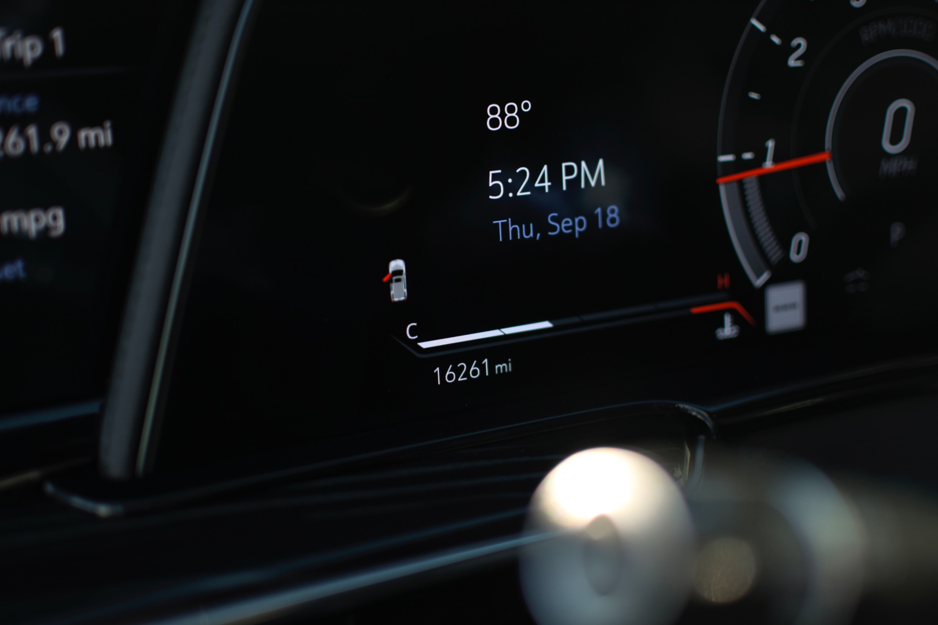 2023 CADILLAC ESCALADE ESV - Image 86