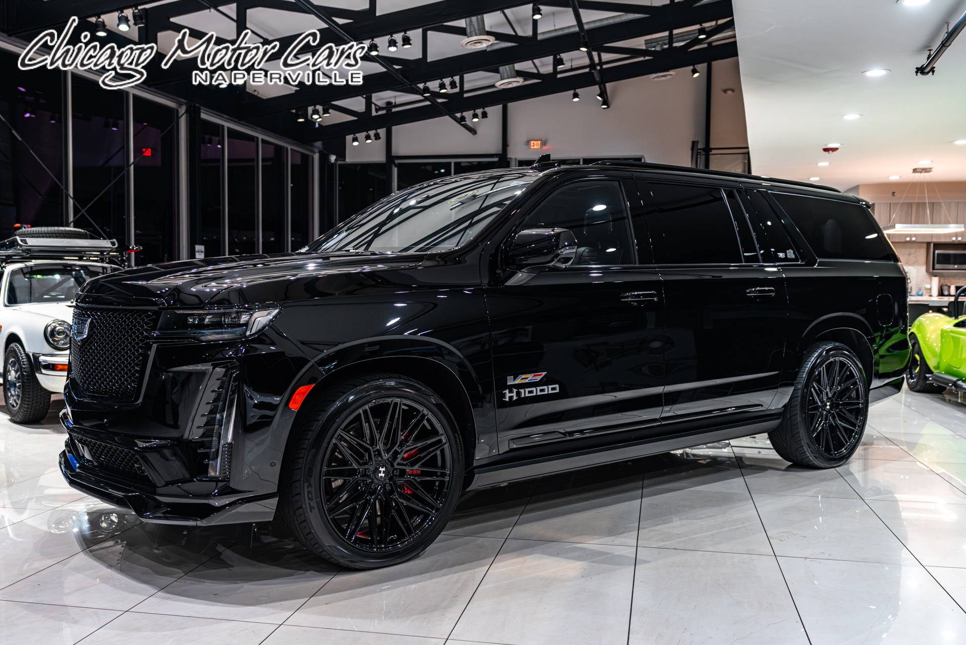 2023 CADILLAC ESCALADE ESV - Image 1