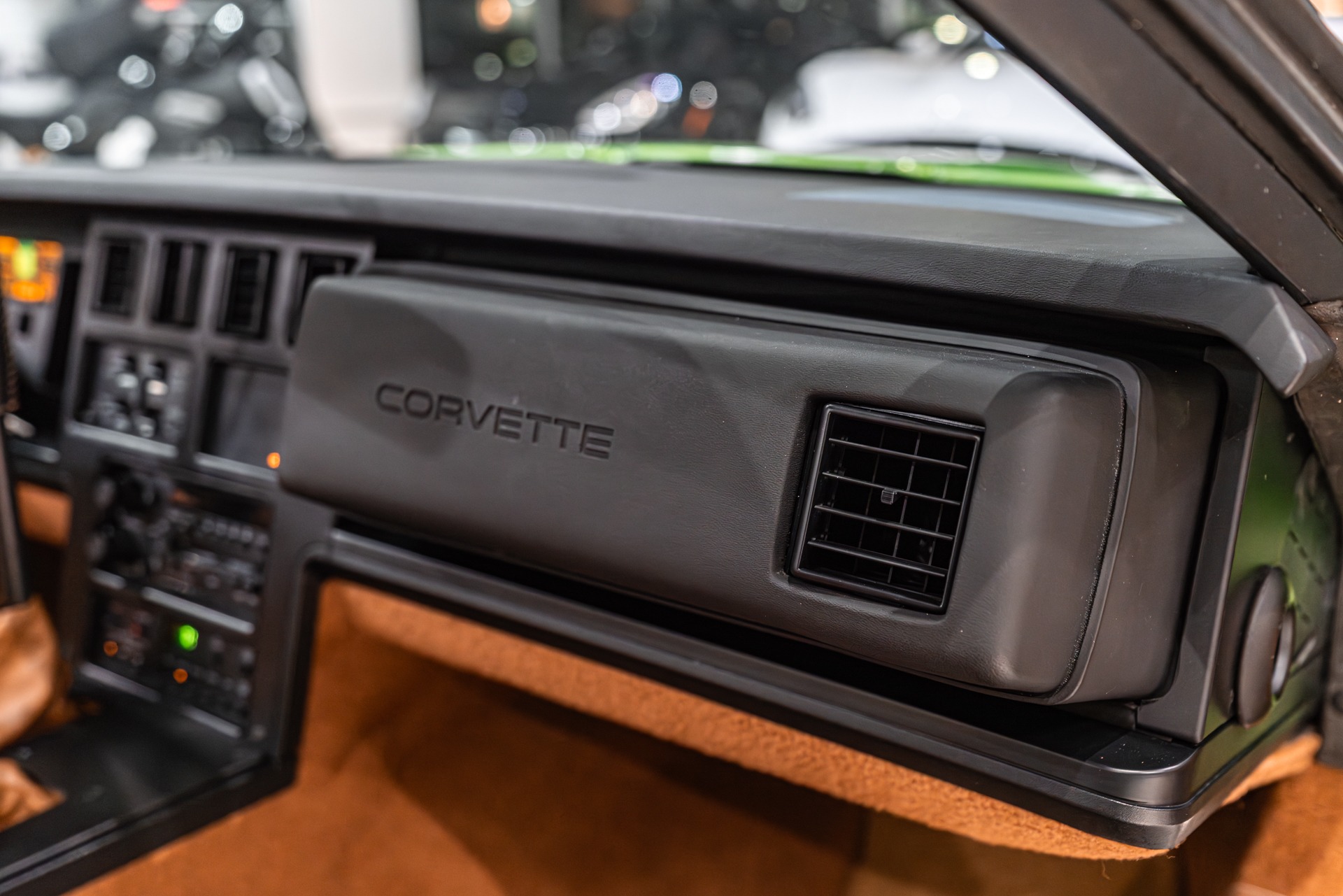 1989 CHEVROLET CORVETTE - Image 25