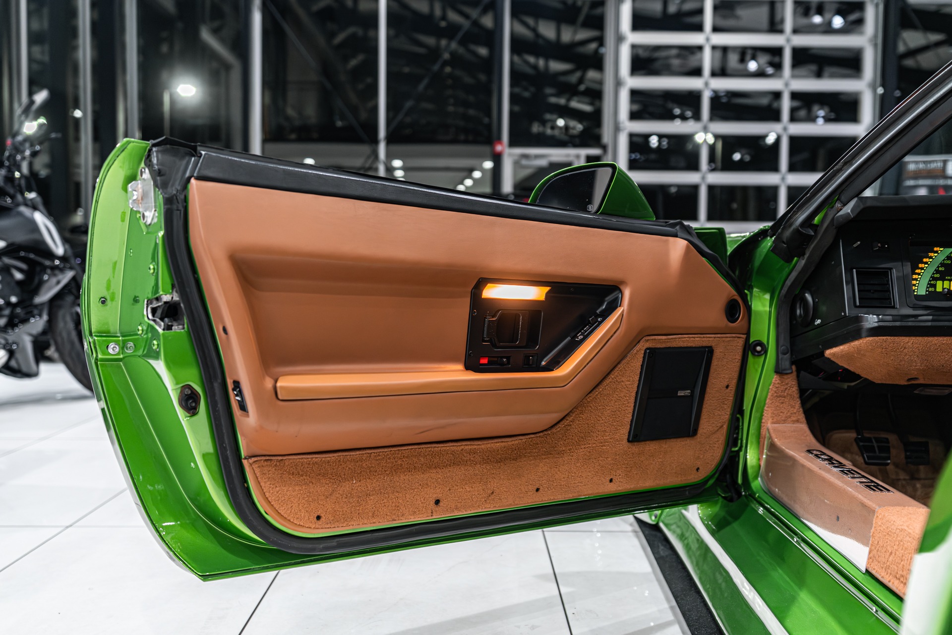 1989 CHEVROLET CORVETTE - Image 26