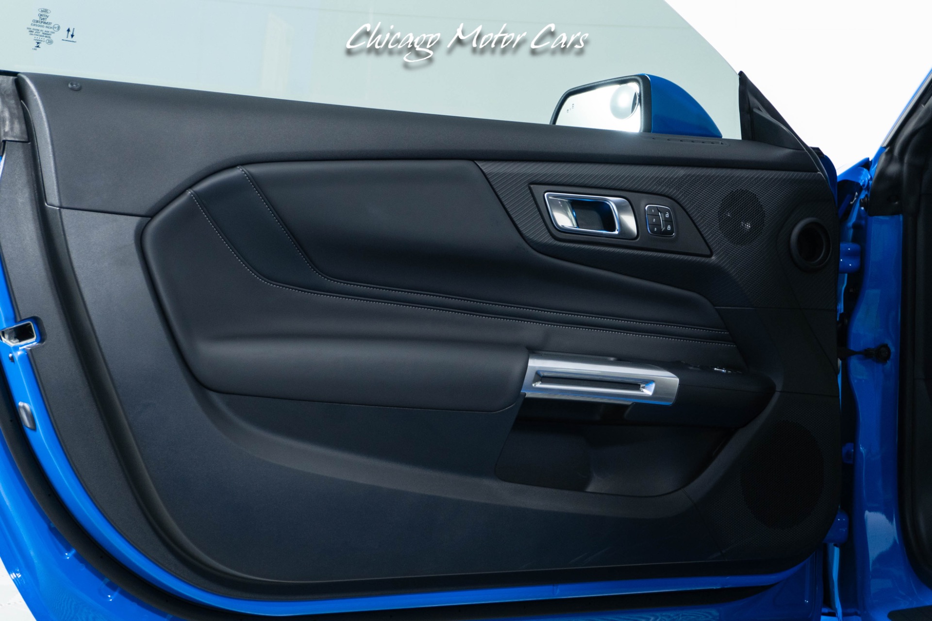 2025 FORD MUSTANG - Image 27