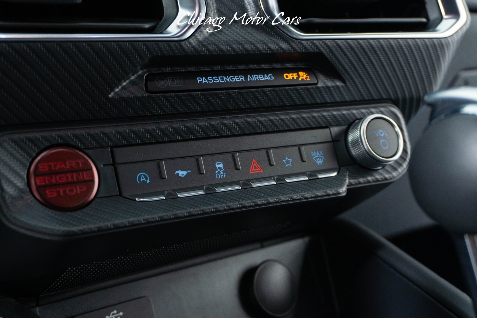 2025 FORD MUSTANG - Image 43