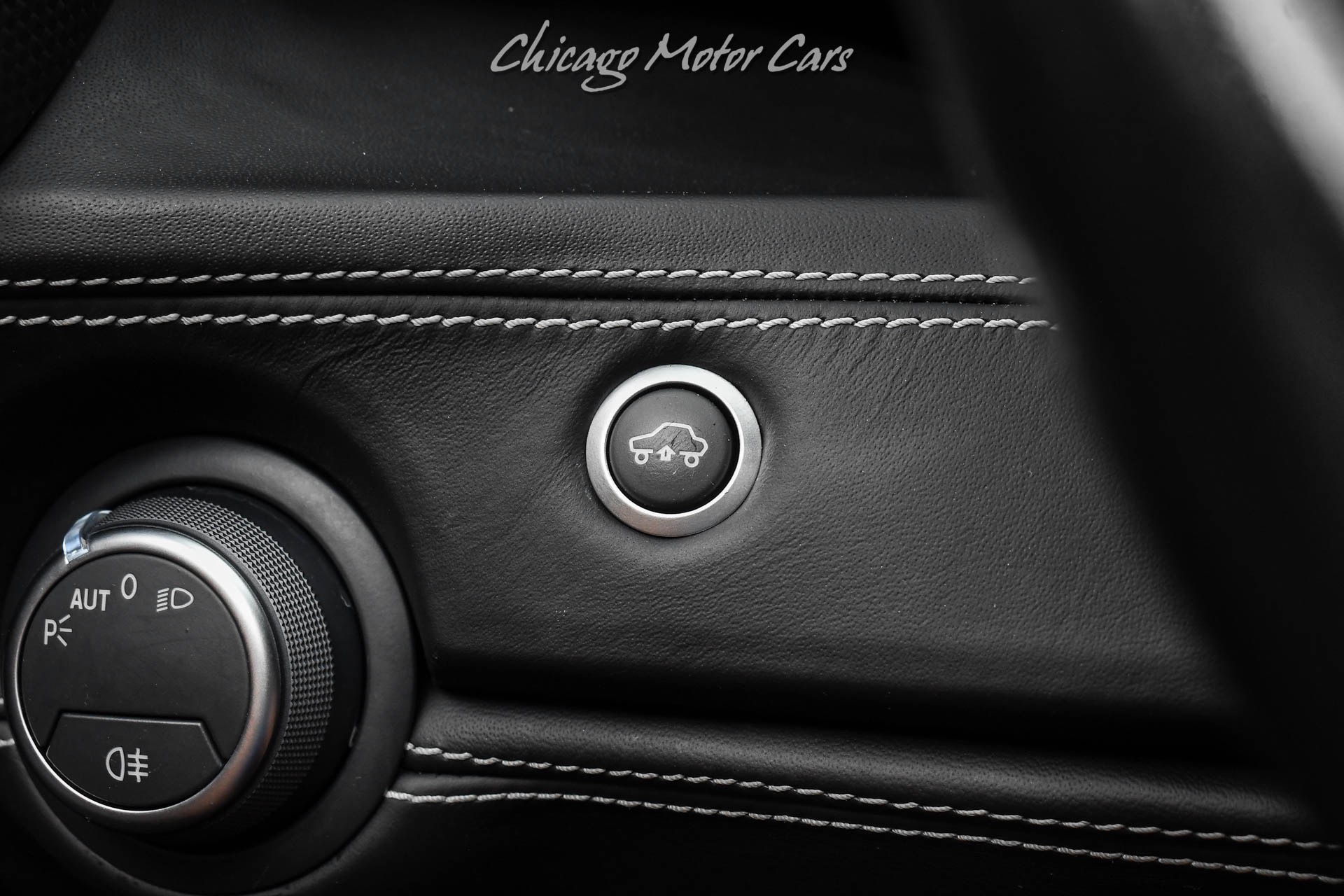 2017 FERRARI 488 - Image 13